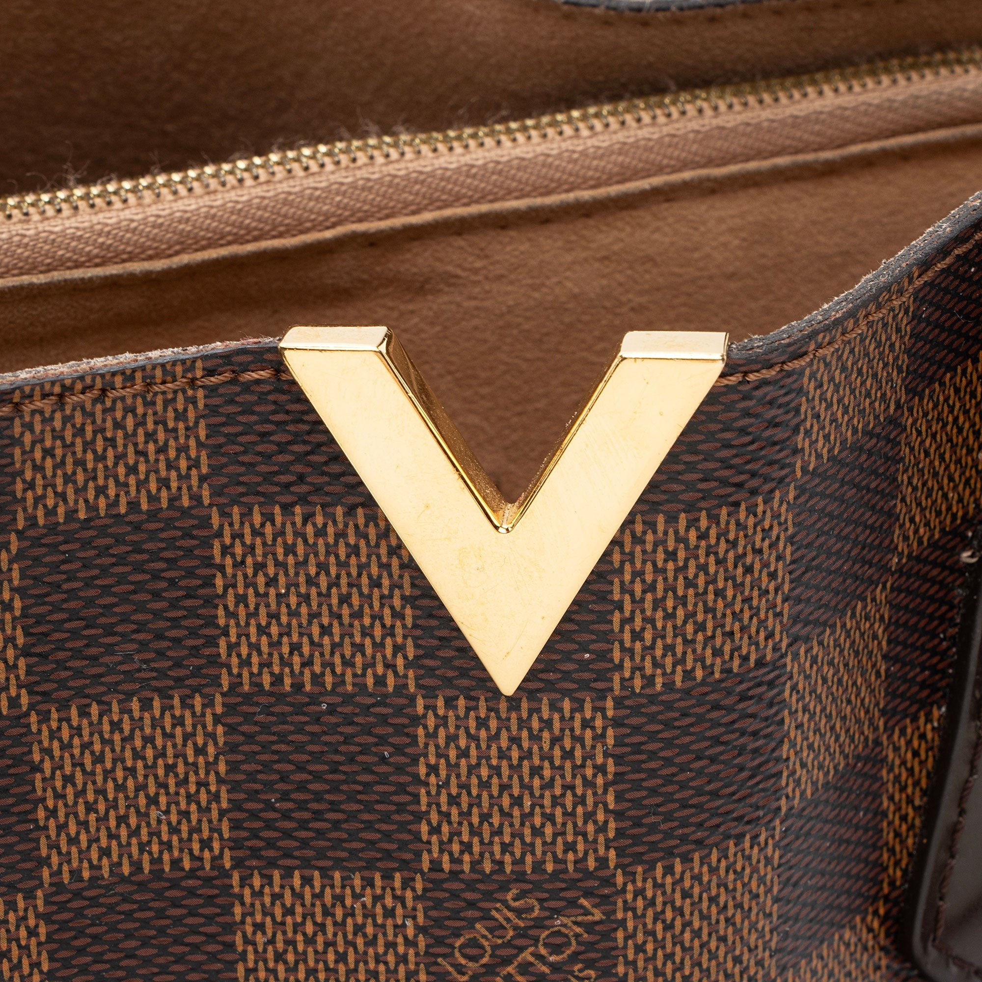 Louis Vuitton Damier Ebene Kensington Tote