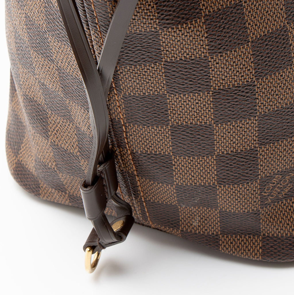 Louis Vuitton Damier Ebene Neverfull MM Tote