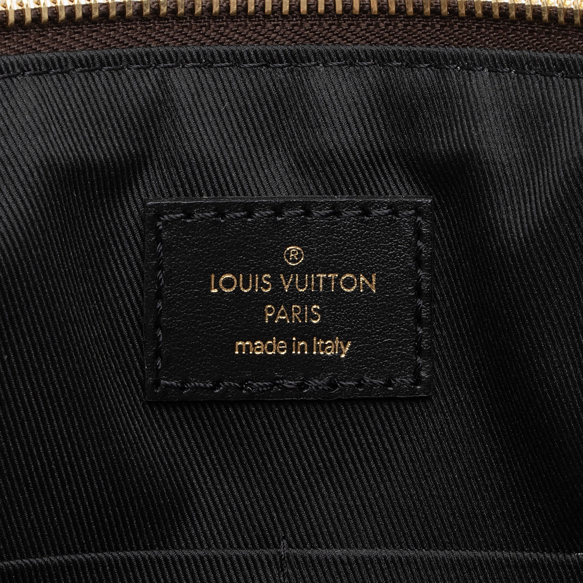 Louis Vuitton Damier Ebene Odeon MM Tote (SHF-aeGByG)