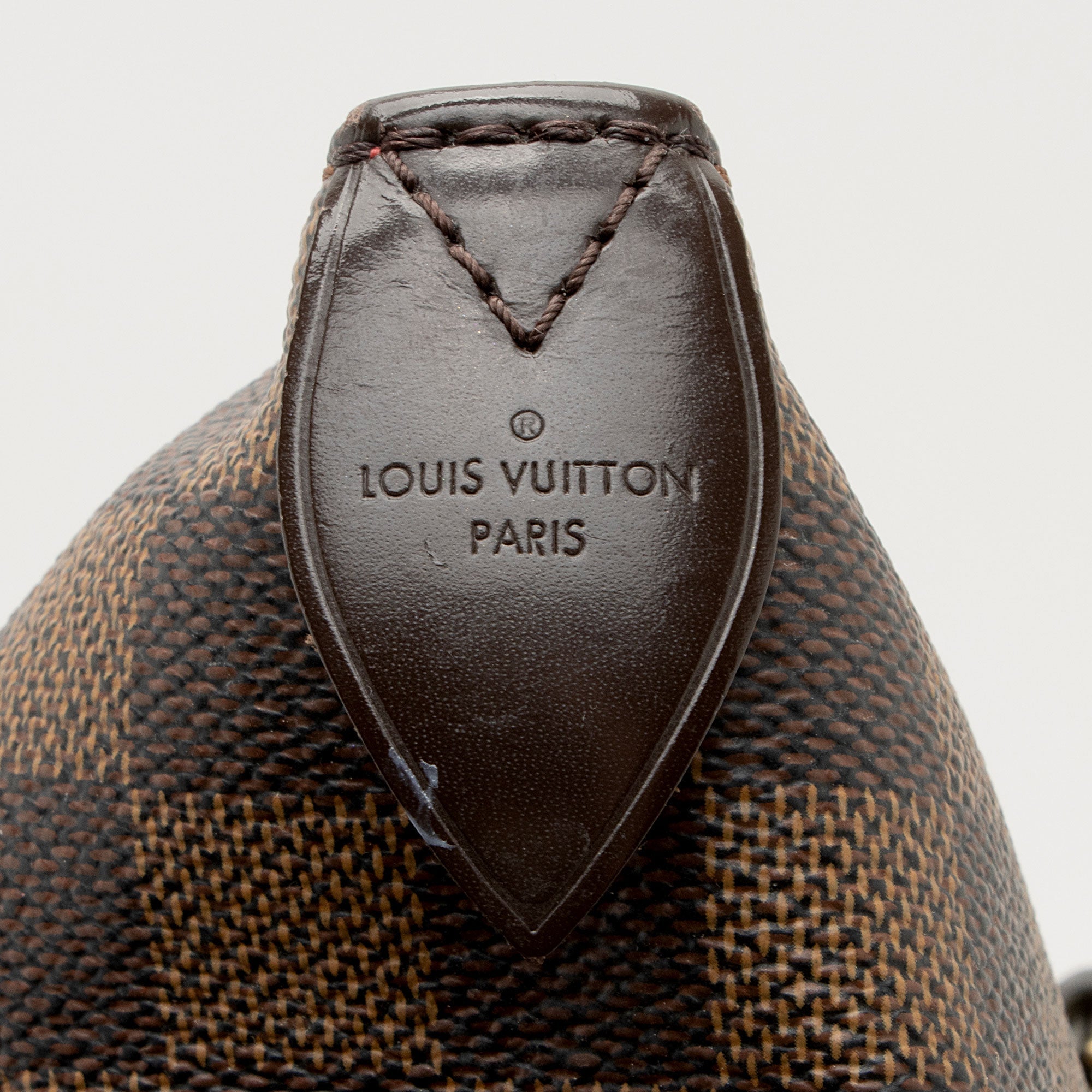 Louis Vuitton Damier Ebene Totally MM Tote (SHF-8799BZ)