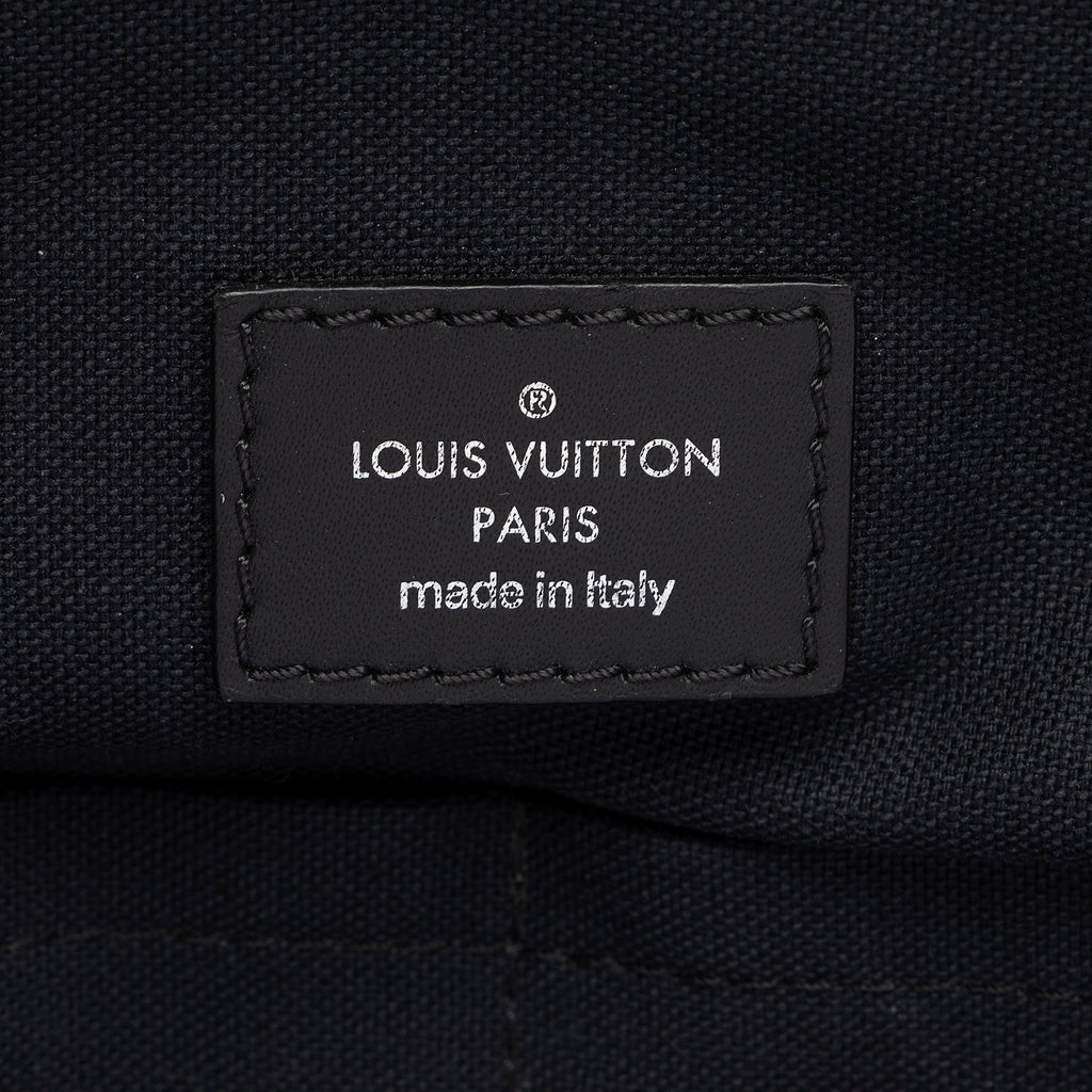 Louis Vuitton Damier Graphite 7 Days A Week Tote (SHF-Pc3fk5)
