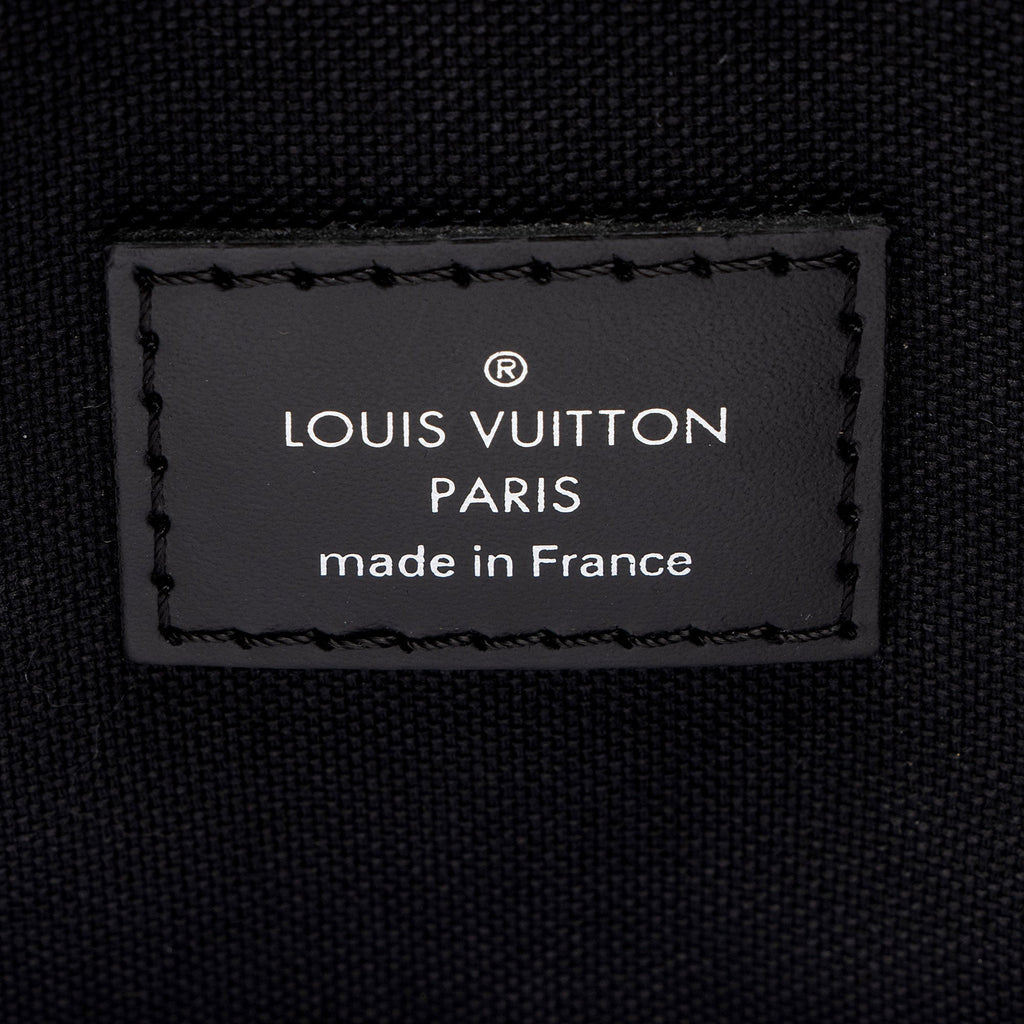Louis Vuitton Damier Graphite Tadao PM Tote (SHF-Oxs4yX)