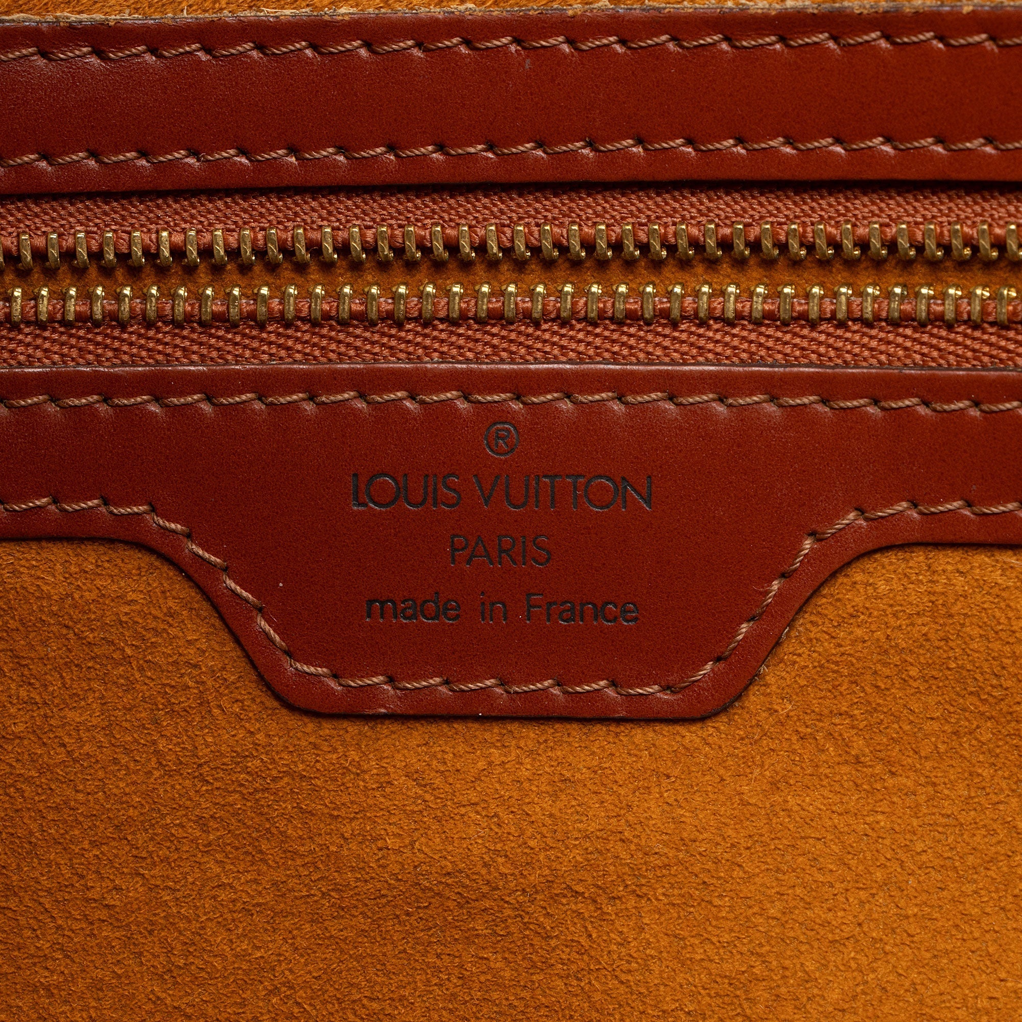 Louis Vuitton Vintage Epi Leather Lussac Tote (SHF-D4oeHh)