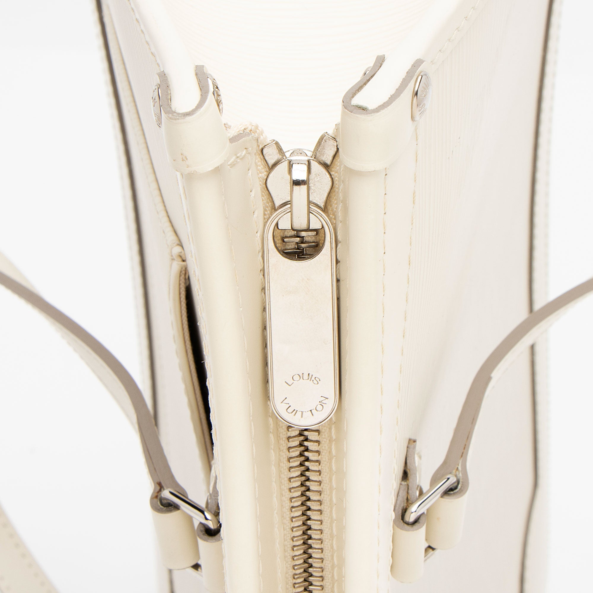 Louis Vuitton Epi Leather Madeleine GM Tote (SHF-4a0SKb)
