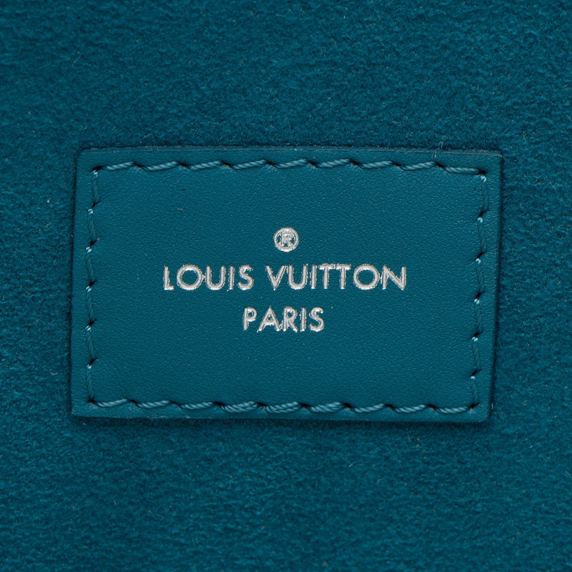 Louis Vuitton Epi Leather Neverfull MM Tote (SHF-bCpKwW)