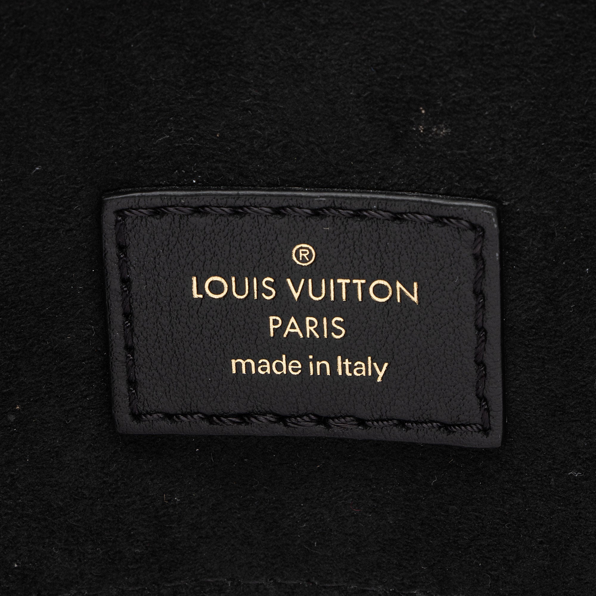 Louis Vuitton Epi Leather Sac Plat PM Tote (SHF-9vYmJA)