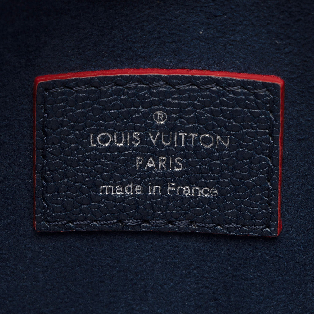 Louis Vuitton Epi Leather Twist Tote (SHF-4ToptI)