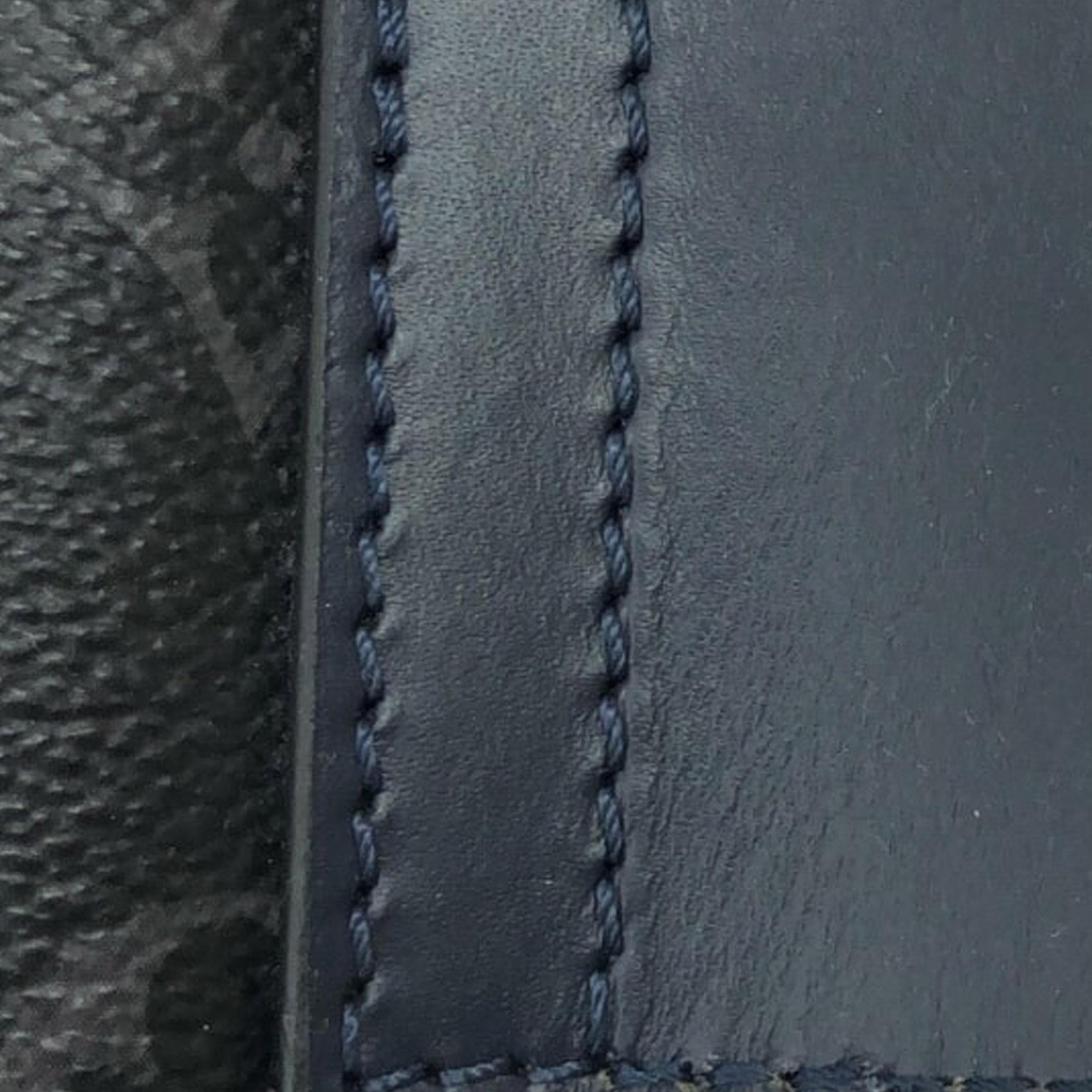 Chanel Louis Vuitton Epi and Monogram Eclipse Bumbag (SHG-qcCLZG)