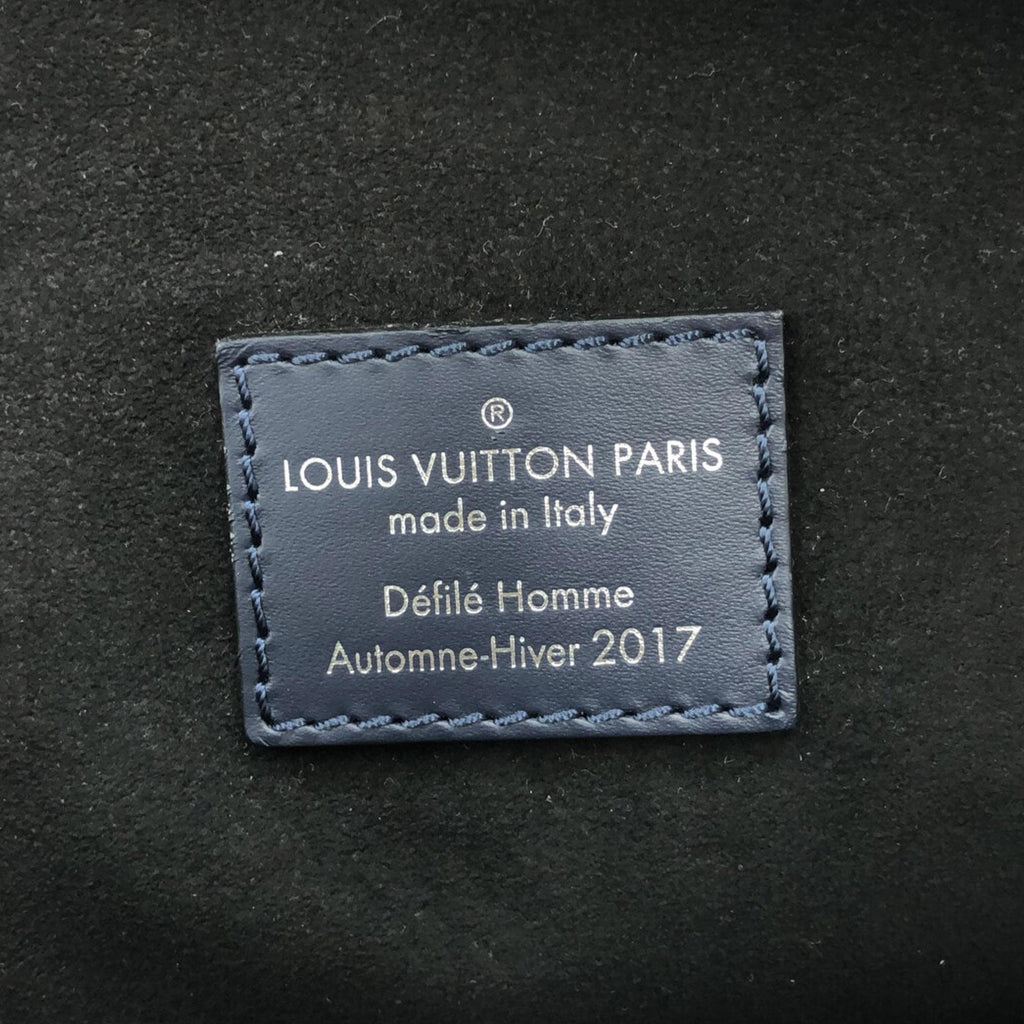 Chanel Louis Vuitton Epi and Monogram Eclipse Bumbag (SHG-qcCLZG)