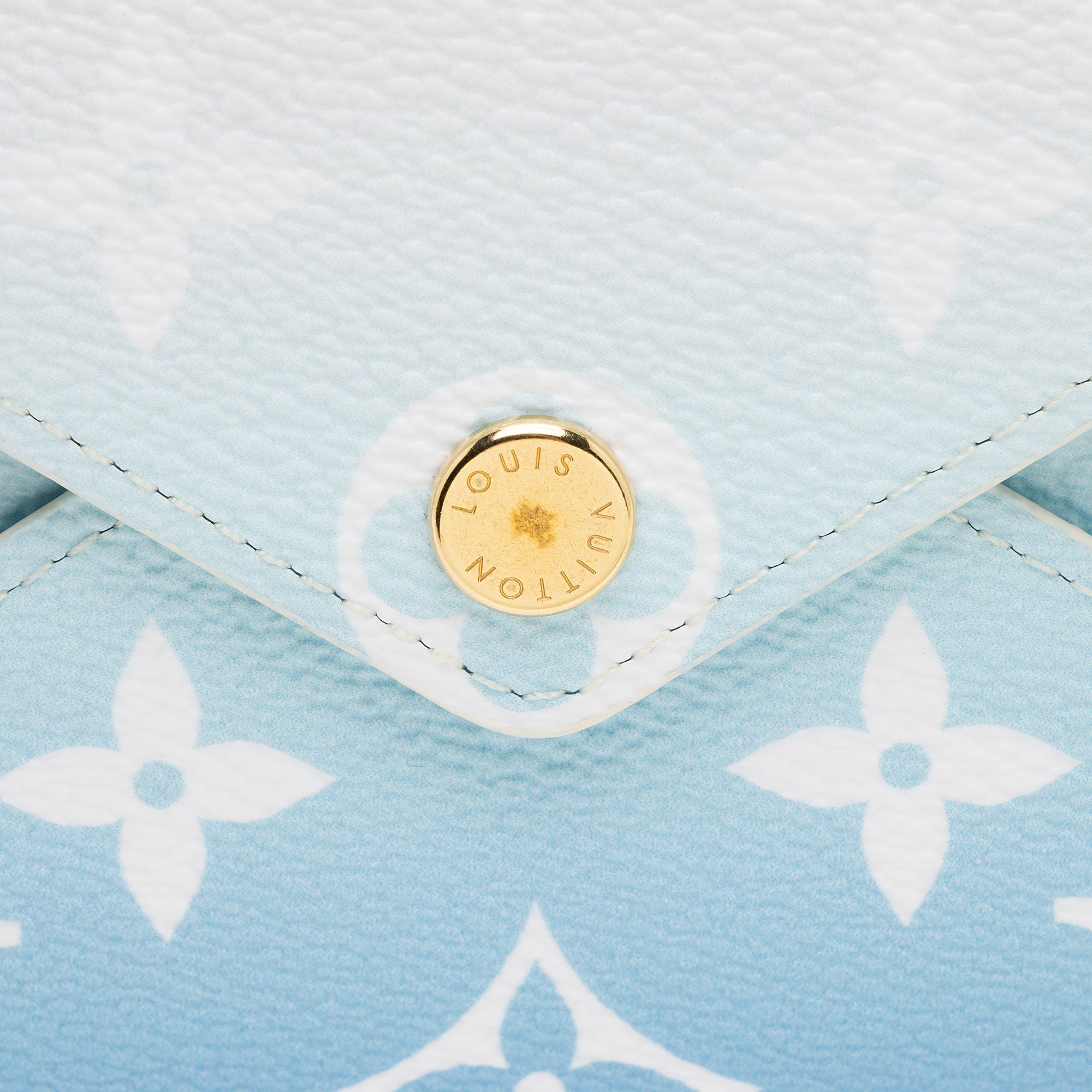 Louis Vuitton Giant Monogram Canvas By The Pool Kirigami Pouch Set (SHF-NRLMVB)