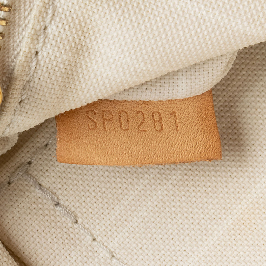Louis Vuitton Giant Monogram Canvas By The Pool Multi-Pochette Accessoires (SHF-2fA1dW)