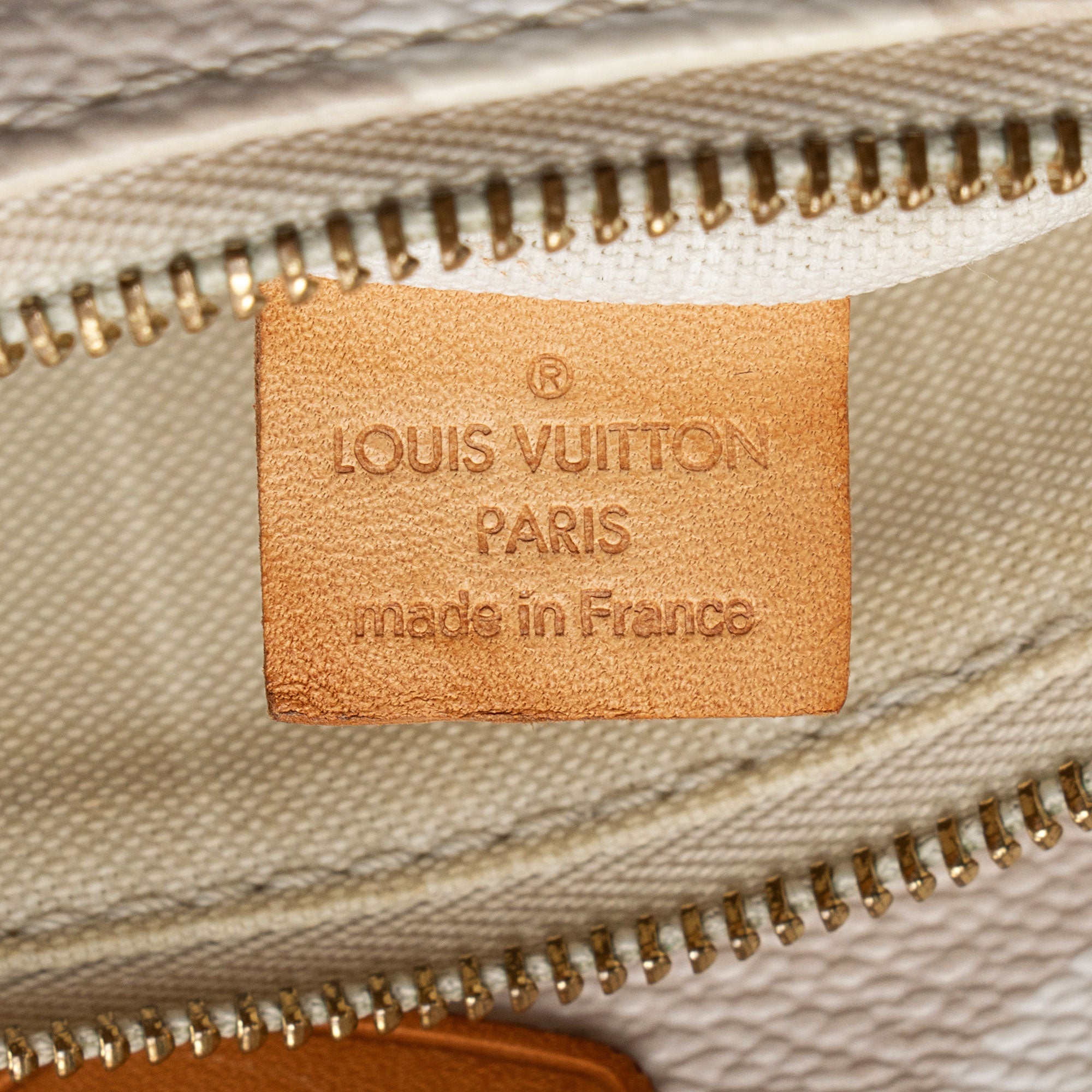 Louis Vuitton Giant Monogram Canvas By The Pool Multi-Pochette Accessoires (SHF-2fA1dW)