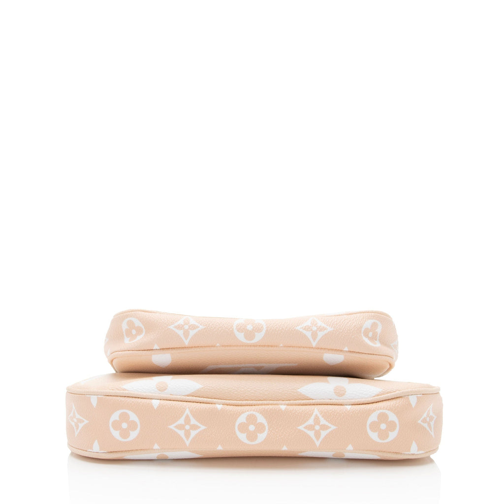 Louis Vuitton Giant Monogram Canvas By The Pool Multi-Pochette Accessoires