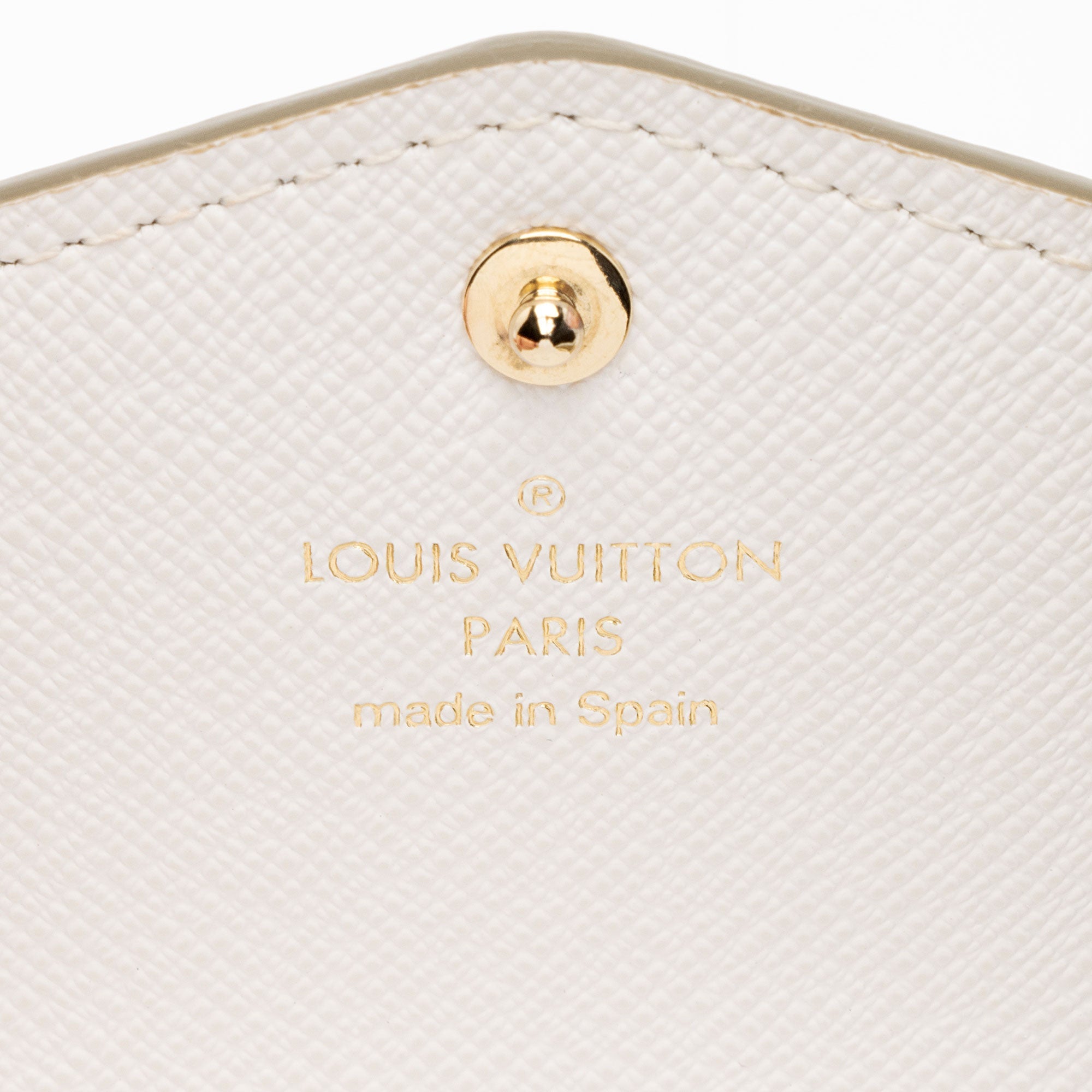 Louis Vuitton Giant Monogram Canvas By The Pool Sarah Wallet (SHF-cCXHLx)