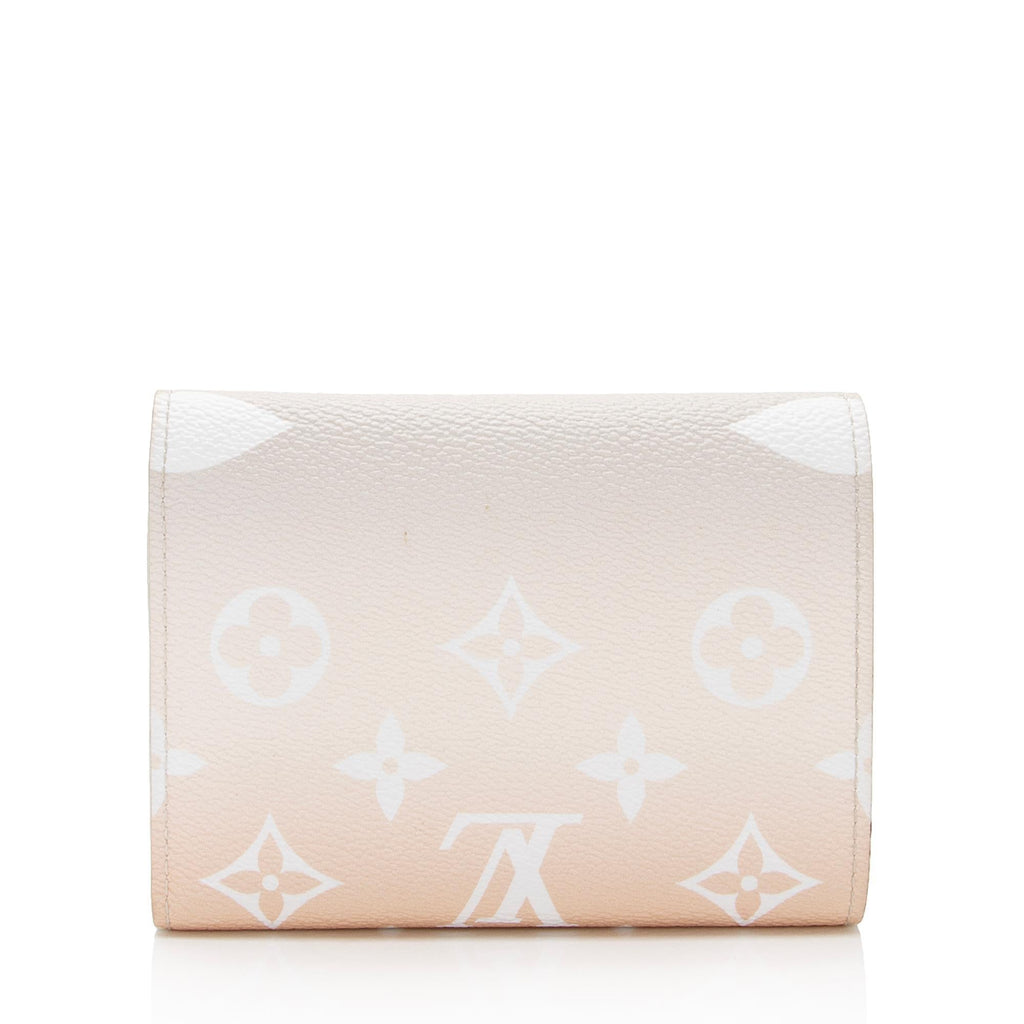 Louis Vuitton Giant Monogram Canvas By The Pool Victorine Wallet (SHF-SOniuk)