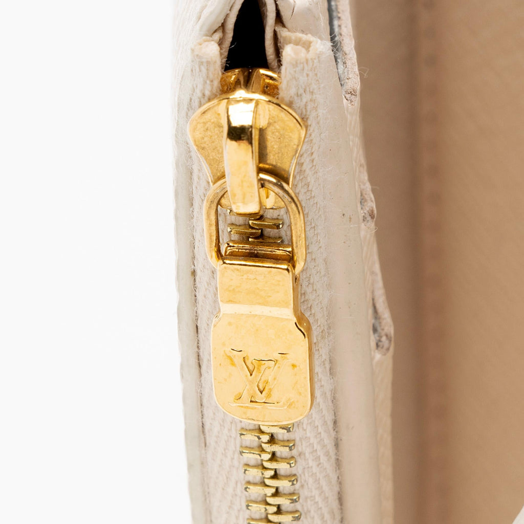 Louis Vuitton Giant Monogram Canvas By The Pool Victorine Wallet (SHF-SOniuk)