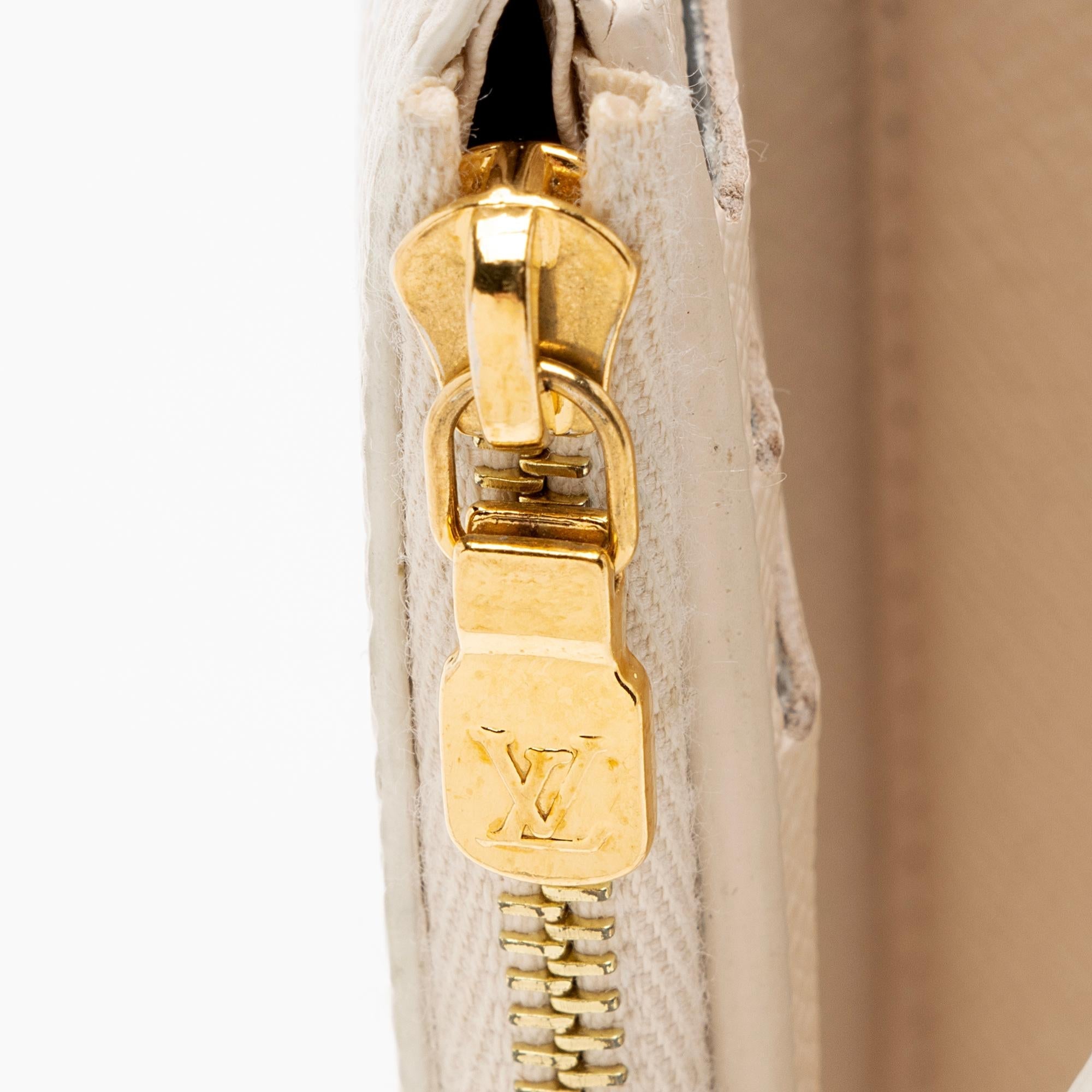 Louis Vuitton Giant Monogram Canvas By The Pool Victorine Wallet (SHF-SOniuk)