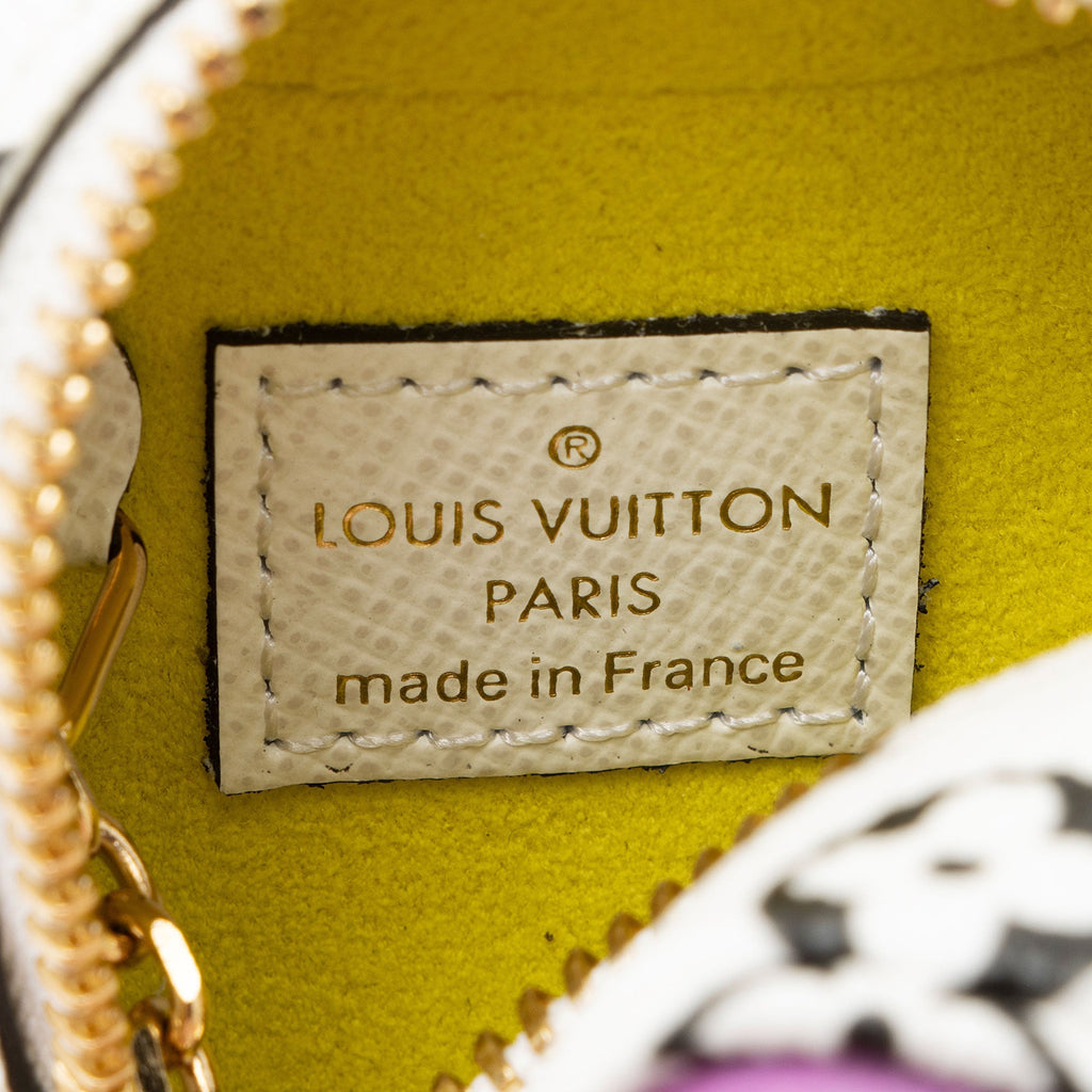 Louis Vuitton Giant Monogram Canvas Cube Coin Pouch (SHF-O3e1p4)