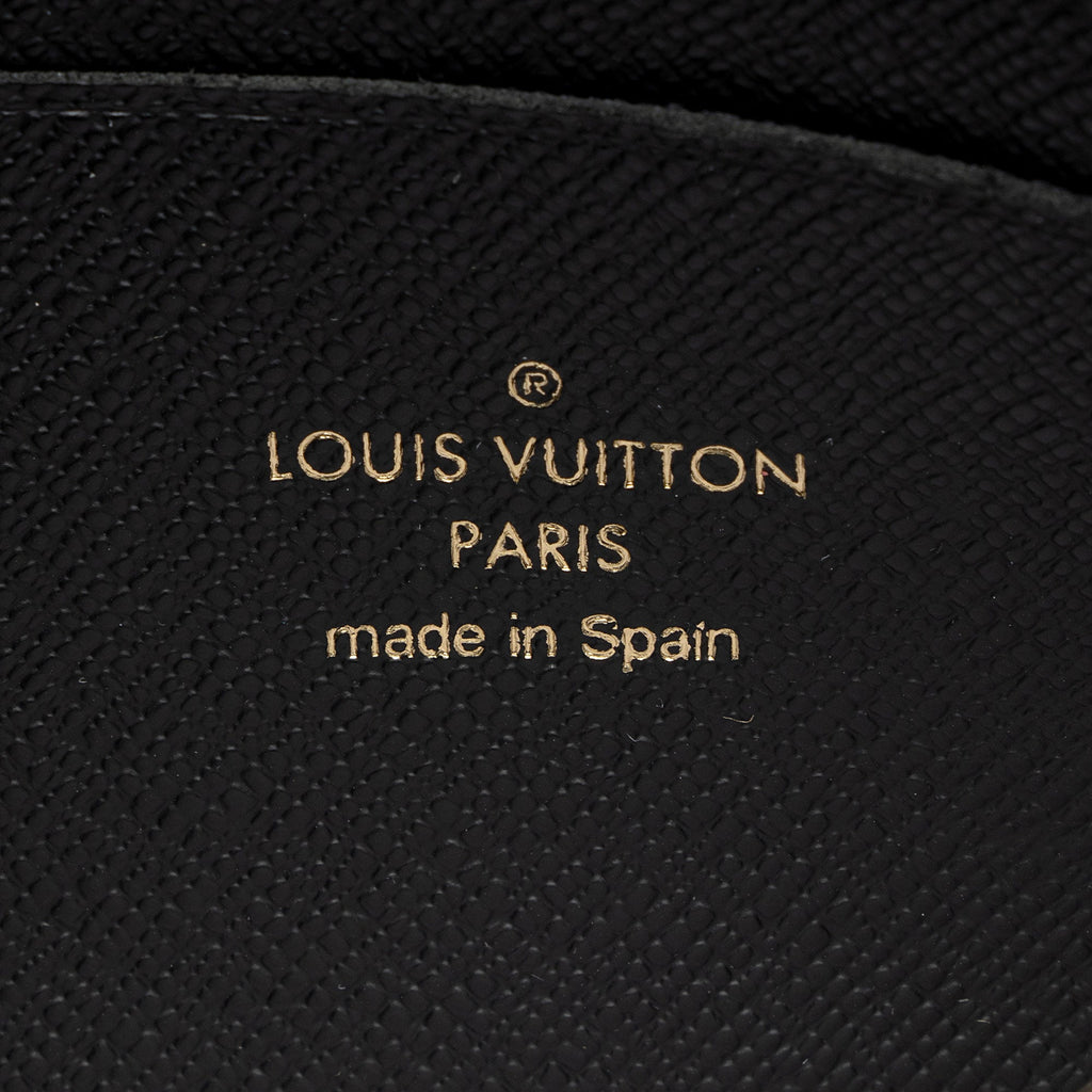 Louis Vuitton Giant Monogram Canvas Double Zip Pochette (SHF-qlqavz)