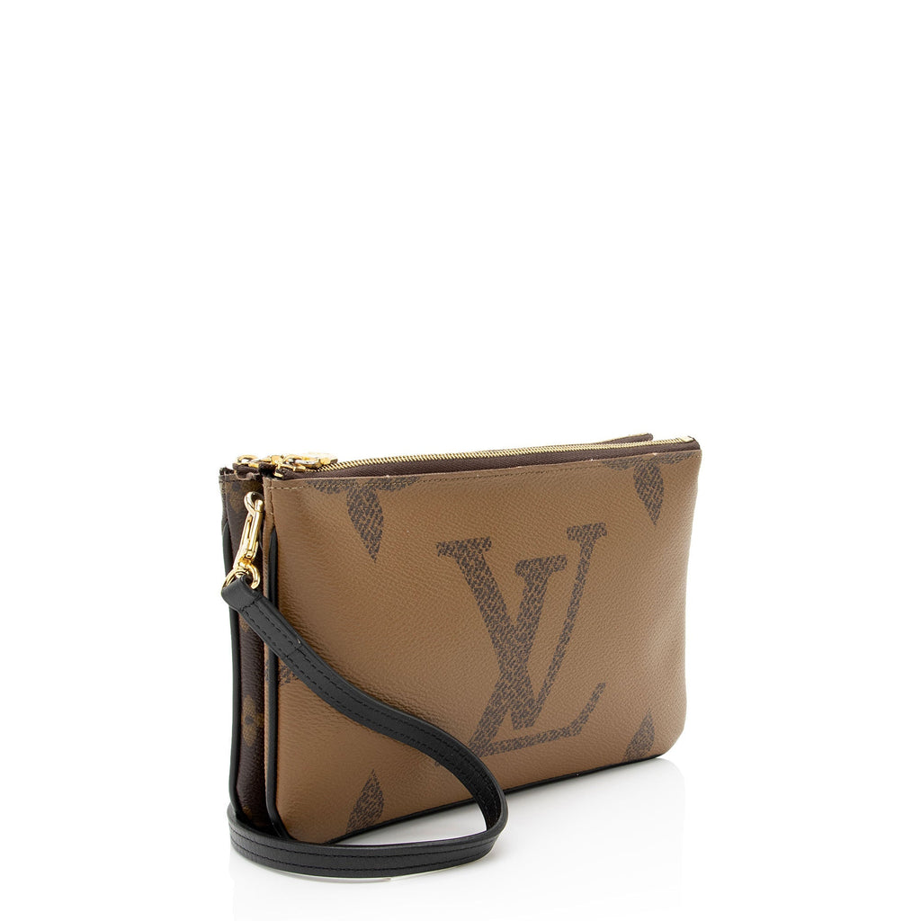 Louis Vuitton Giant Monogram Canvas Double Zip Pochette (SHF-qlqavz)