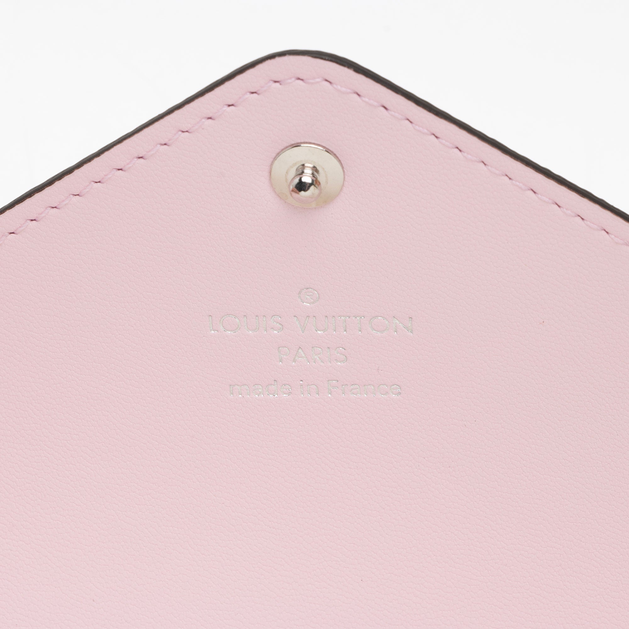 Louis Vuitton Giant Monogram Canvas Escale Kirigami Pochette Set (SHF-Pu4MGz)