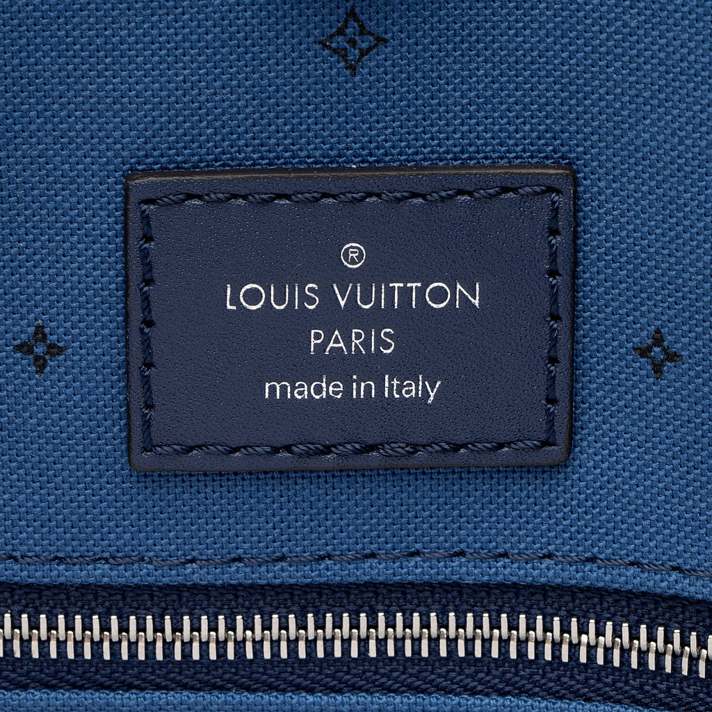 Louis Vuitton Giant Monogram Canvas Escale Onthego GM Tote (SHF-EJNgea)