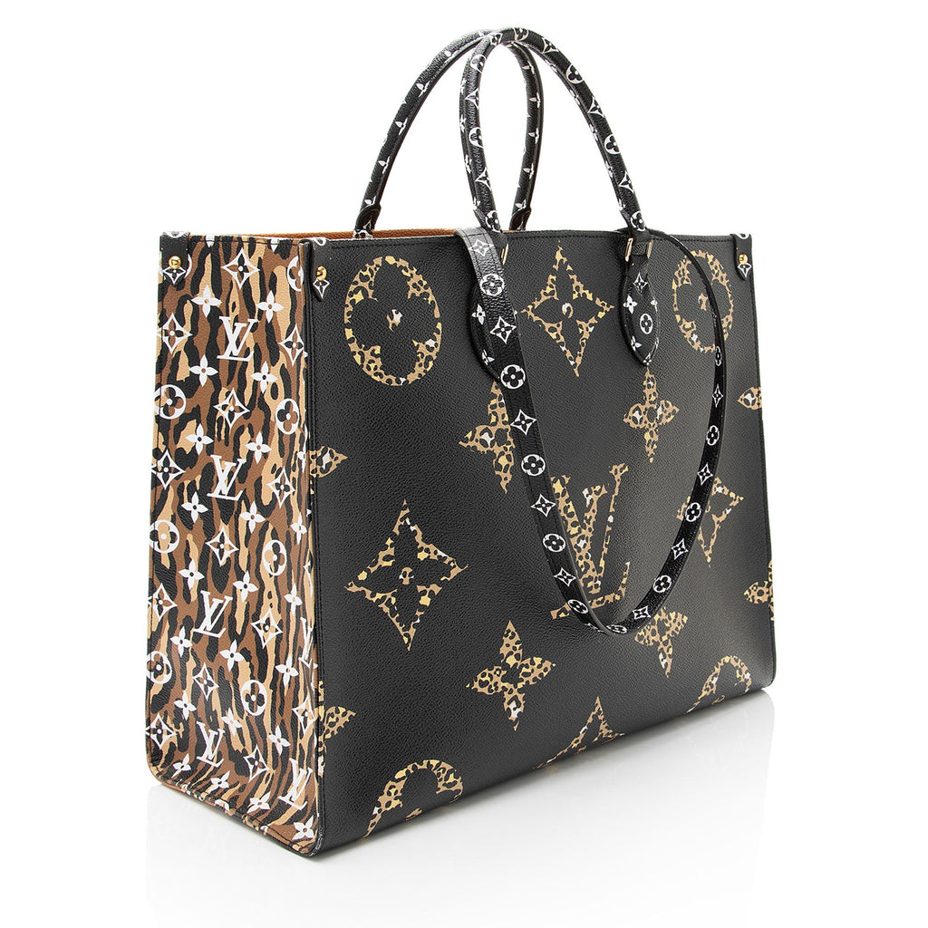 Louis Vuitton Giant Monogram Canvas Jungle Onthego GM Tote (SHF-UZF7TB)