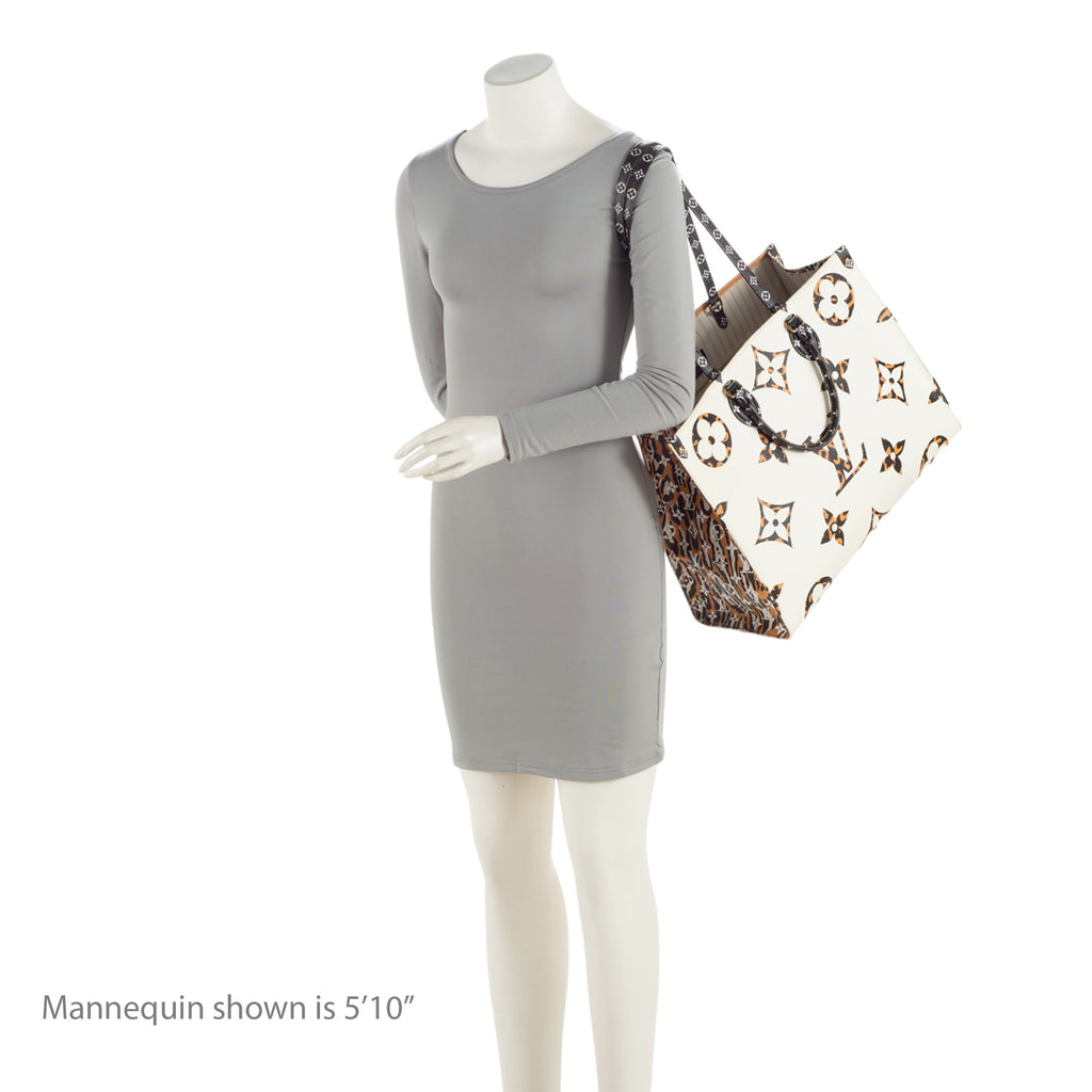 Louis Vuitton Giant Monogram Canvas Jungle Onthego GM Tote (SHF-MrFGqD)