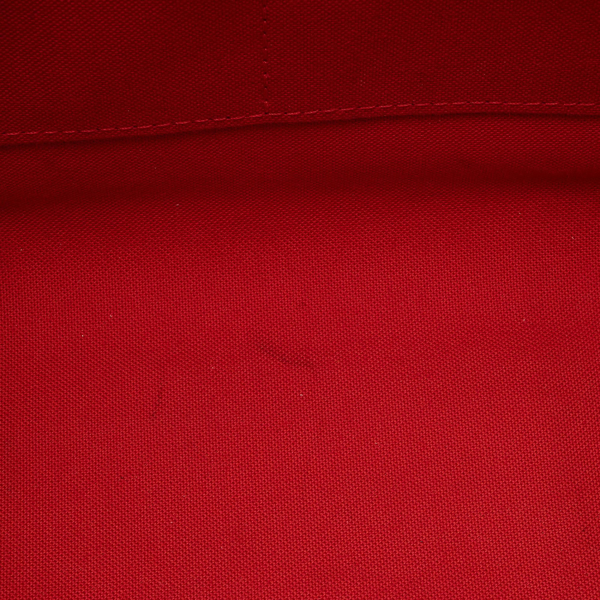 Louis Vuitton Giant Monogram Canvas Onthego GM Tote (SHF-1YYMn6)