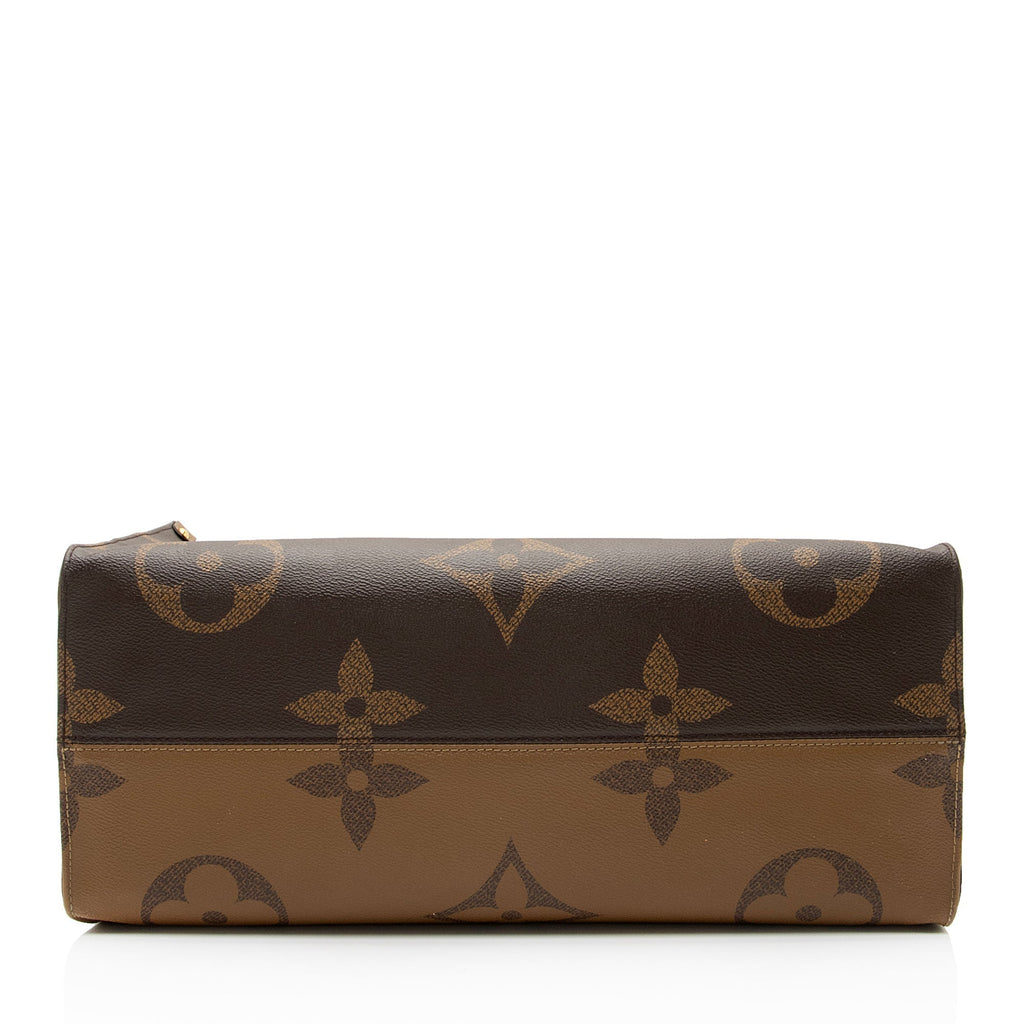 Louis Vuitton Giant Monogram Canvas Onthego GM Tote (SHF-FtrApE)