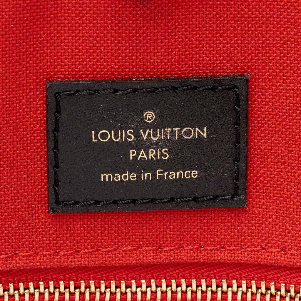 Louis Vuitton Giant Monogram Canvas Onthego GM Tote (SHF-FtrApE)