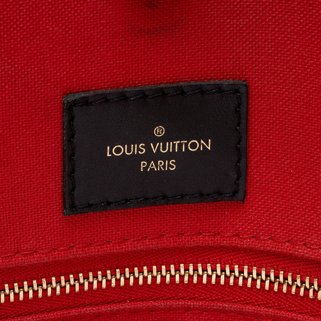 Louis Vuitton Giant Monogram Canvas Onthego GM Tote (SHF-vV9dsf)