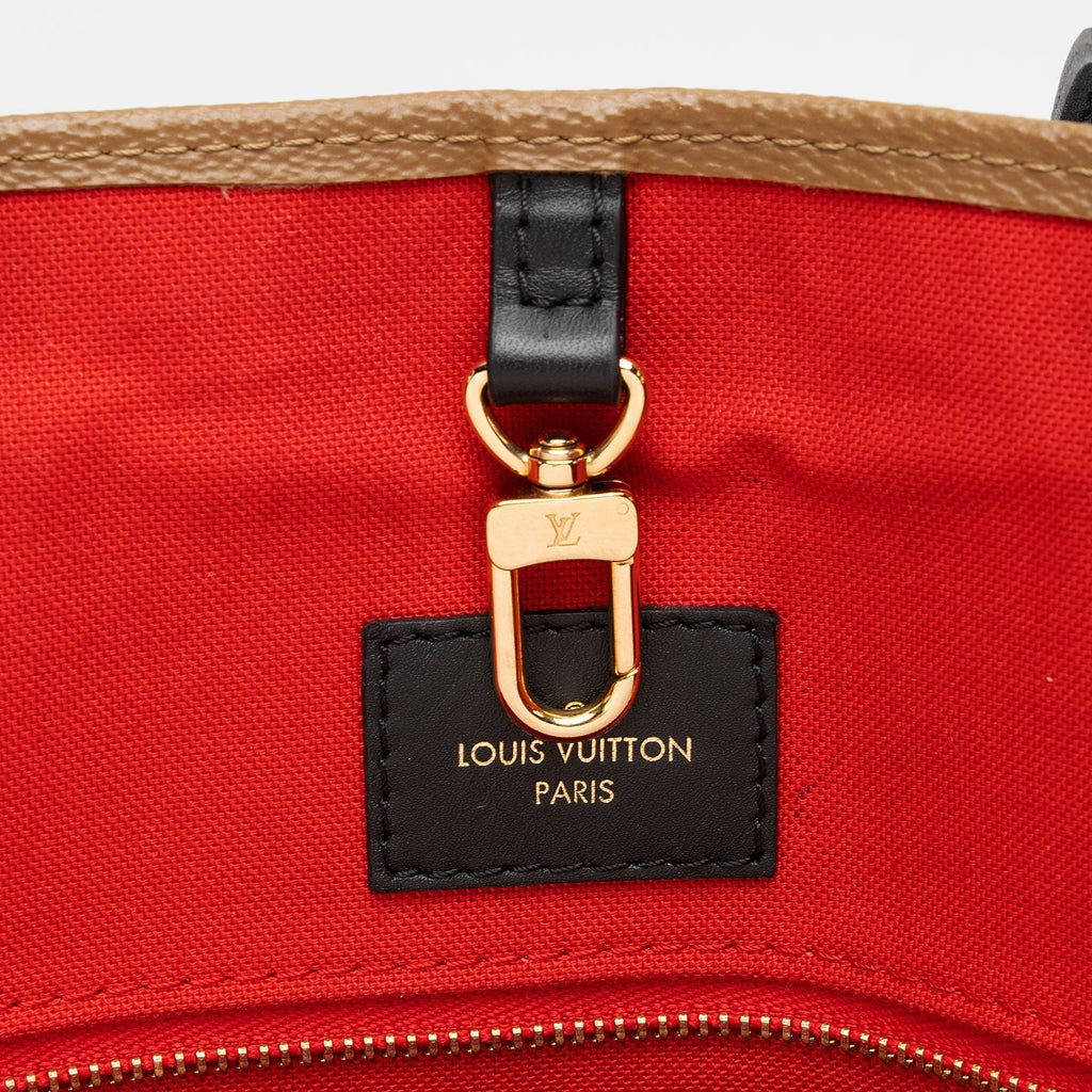 Louis Vuitton Giant Monogram Canvas Onthego GM Tote (SHF-fVBkOy)