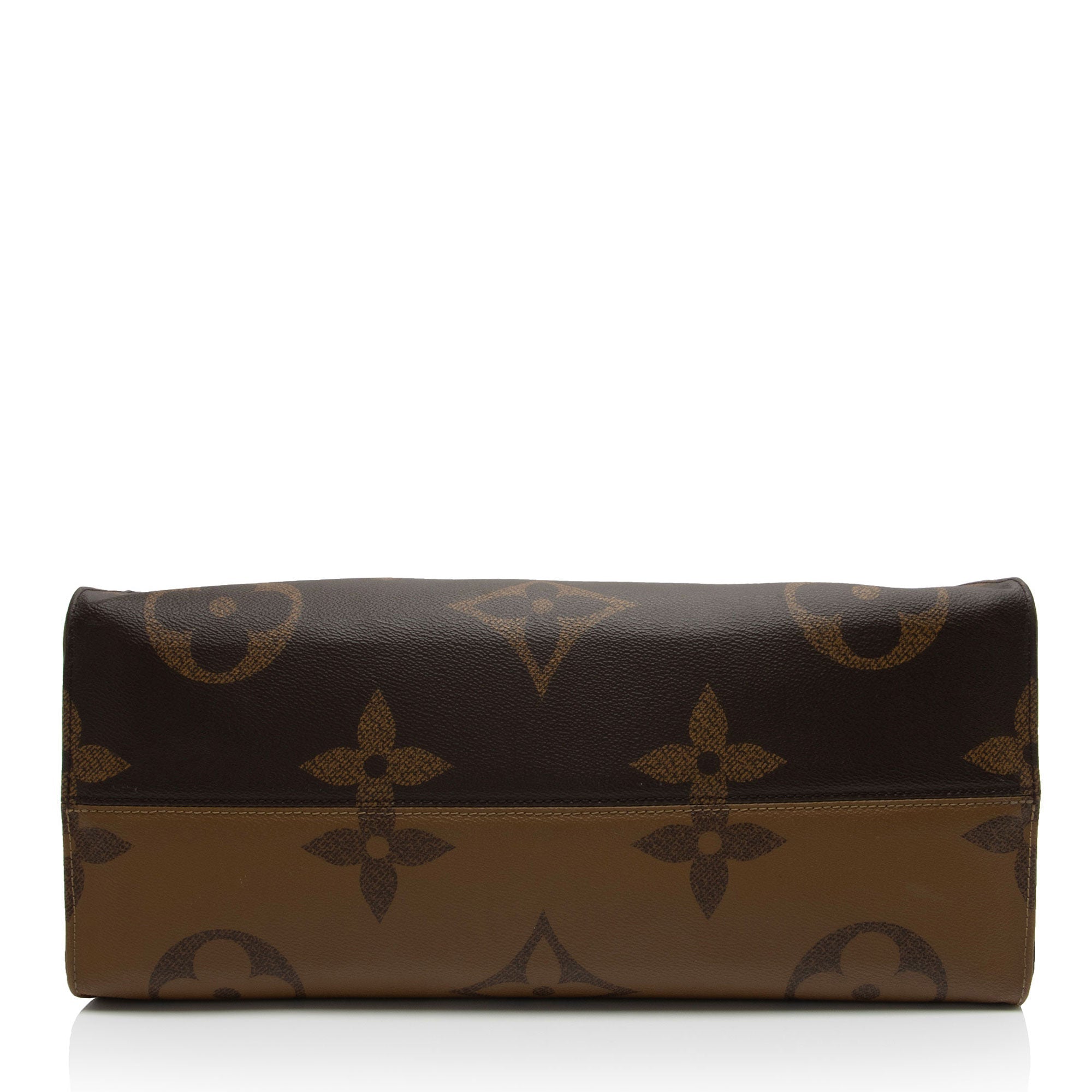 Louis Vuitton Giant Monogram Canvas Onthego GM Tote (SHF-xuduJb)