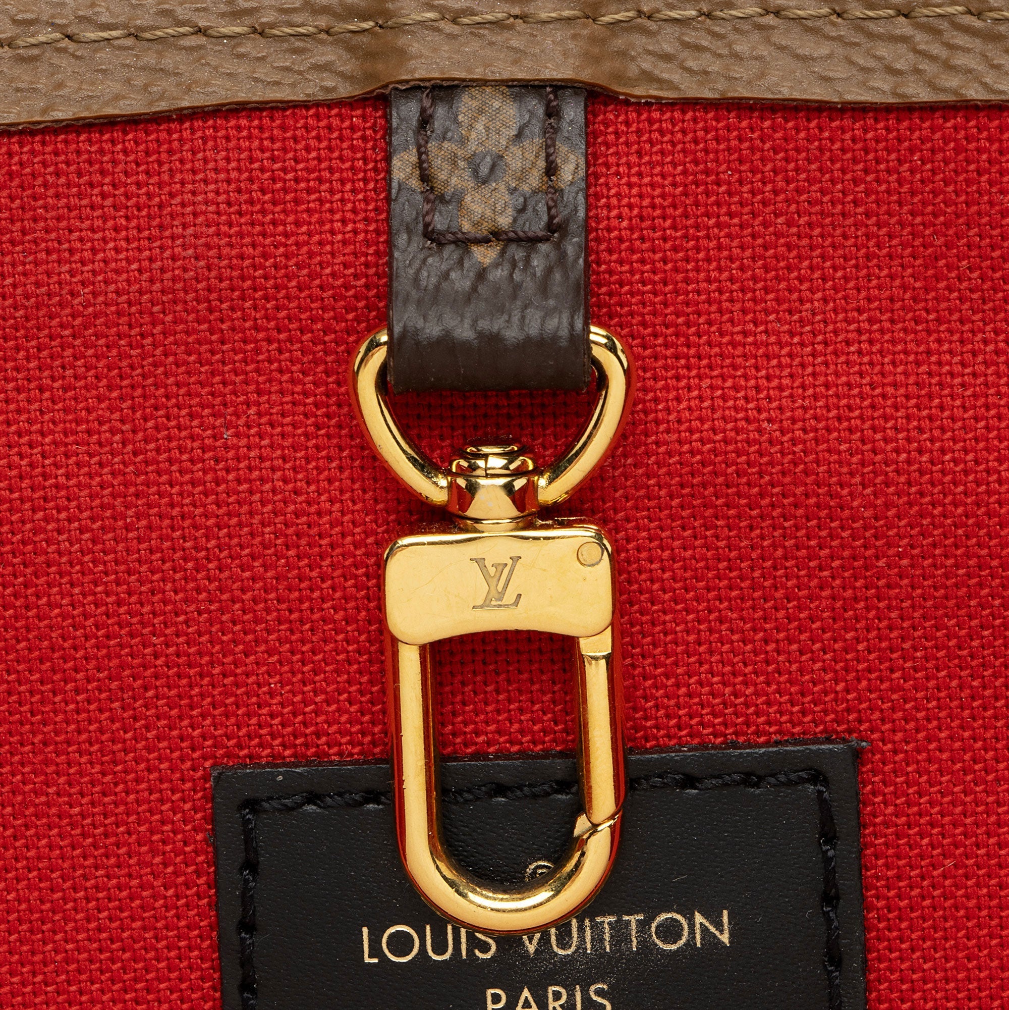 Louis Vuitton Giant Monogram Canvas Onthego GM Tote (SHF-xuduJb)