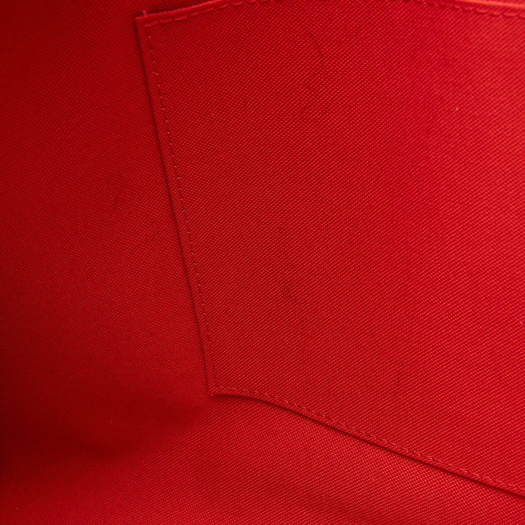 Louis Vuitton Giant Monogram Canvas Onthego GM Tote (SHF-cgdhIs)