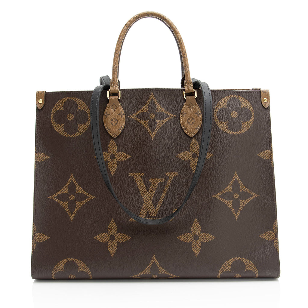 Louis Vuitton Giant Monogram Canvas Onthego GM Tote (SHF-cgdhIs)