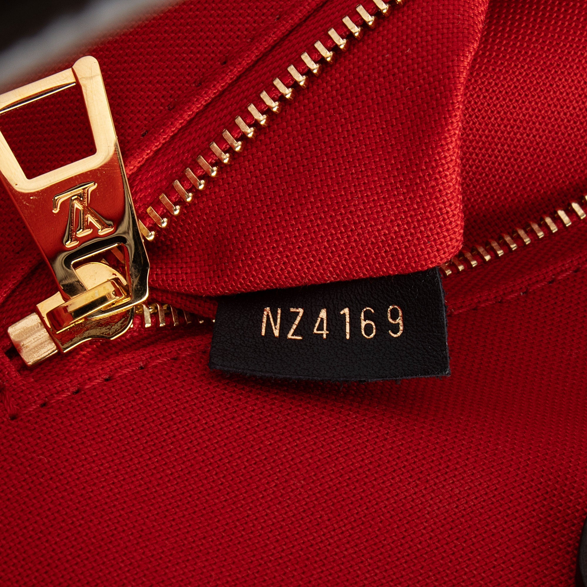 Louis Vuitton Giant Monogram Canvas Onthego GM Tote