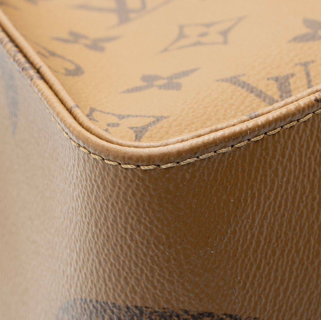 Louis Vuitton Giant Monogram Canvas Onthego GM Tote