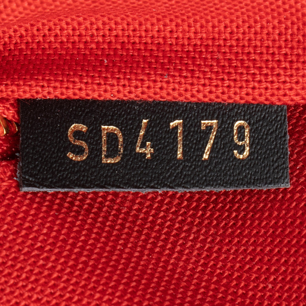 Louis Vuitton Giant Monogram Canvas Onthego MM Tote (SHF-22343)