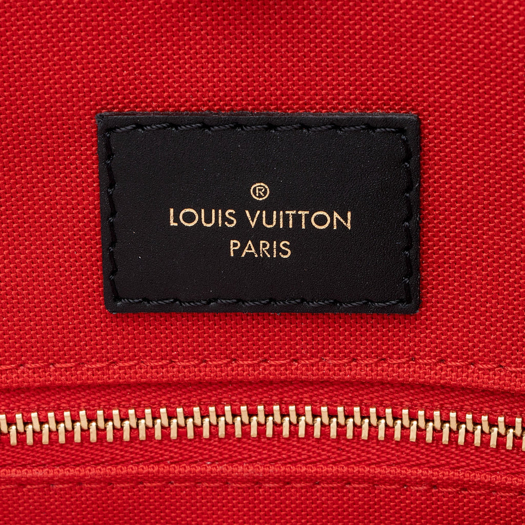 Louis Vuitton Giant Monogram Canvas Onthego MM Tote (SHF-qOGGJv)