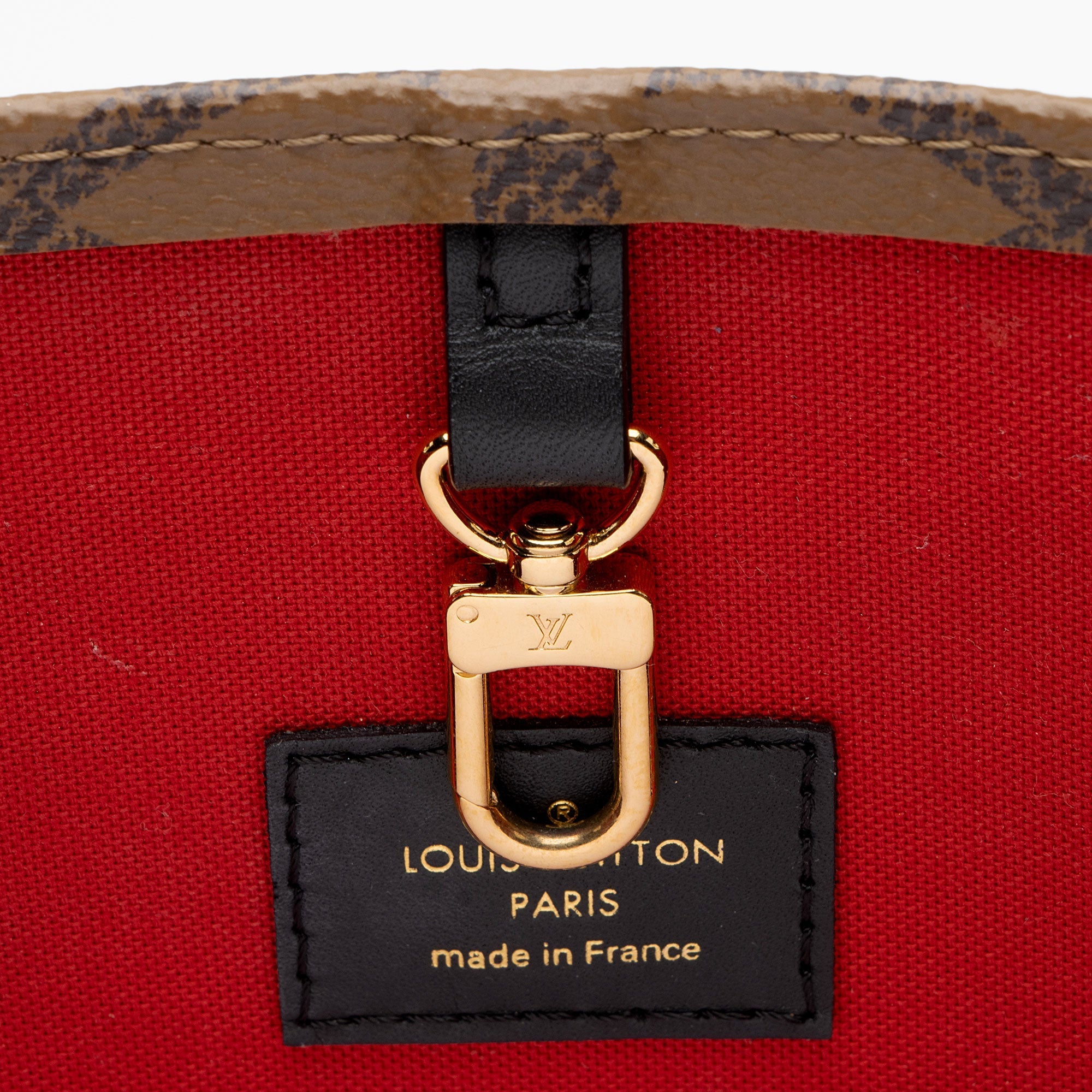 Louis Vuitton Giant Monogram Canvas Onthego MM Tote (SHF-fOILTP)