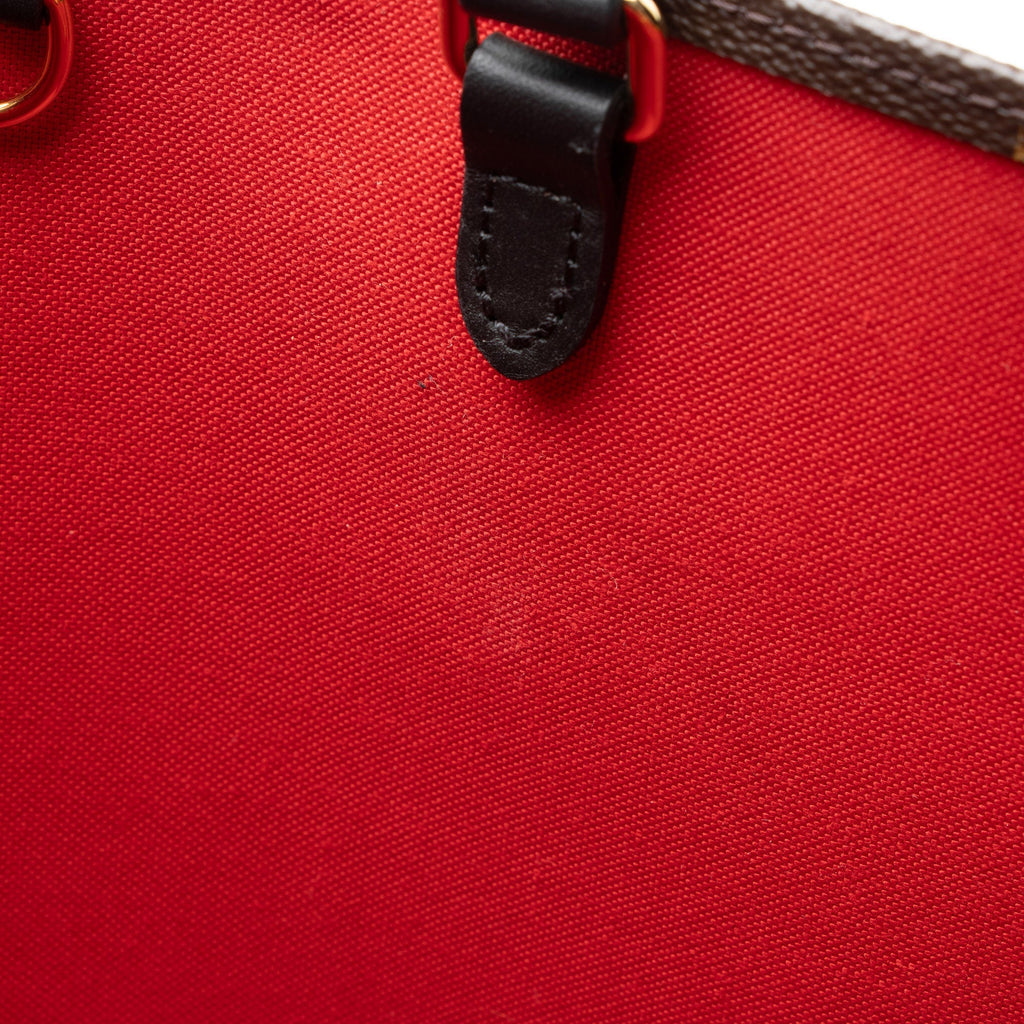 Louis Vuitton Giant Monogram Canvas Onthego MM Tote (SHF-tL87g4)