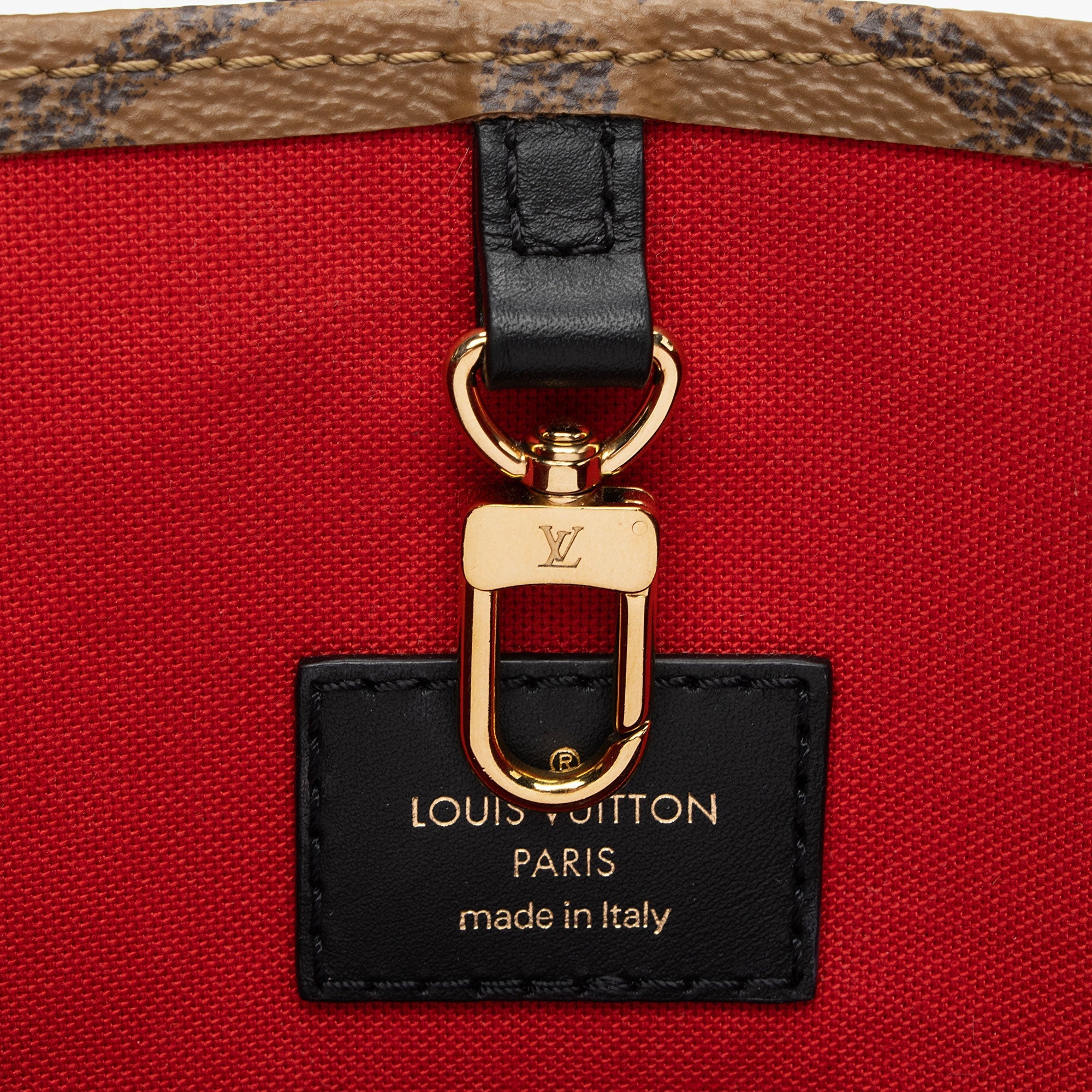 Louis Vuitton Giant Monogram Canvas Onthego MM Tote (SHF-nKCKP4)