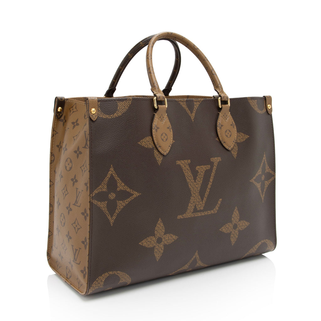 Louis Vuitton Giant Monogram Canvas Onthego MM Tote (SHF-nKCKP4)
