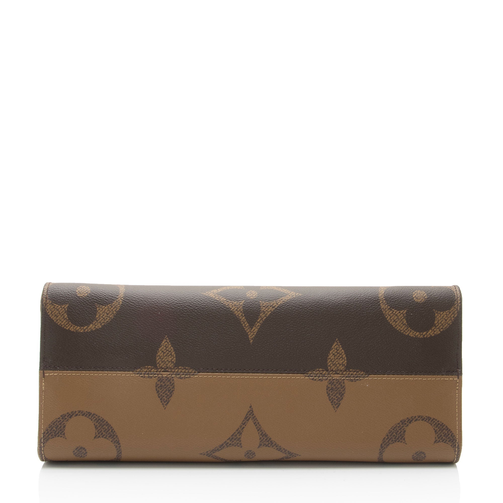 Louis Vuitton Giant Monogram Canvas Onthego MM Tote (SHF-KrVC5o)