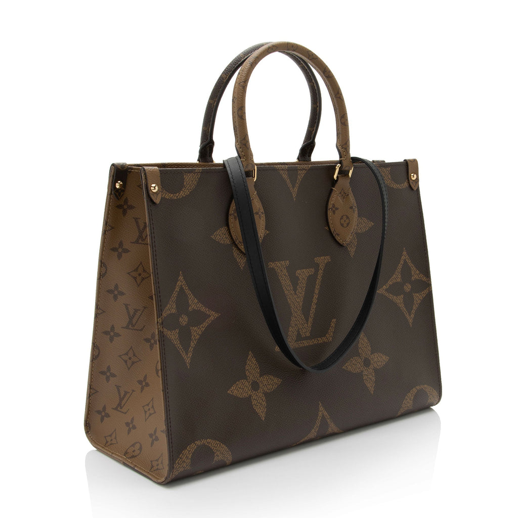 Louis Vuitton Giant Monogram Canvas Onthego MM Tote (SHF-KrVC5o)