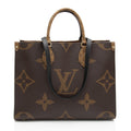 Louis Vuitton Giant Monogram Canvas Onthego MM Tote (SHF-CIYP1M)