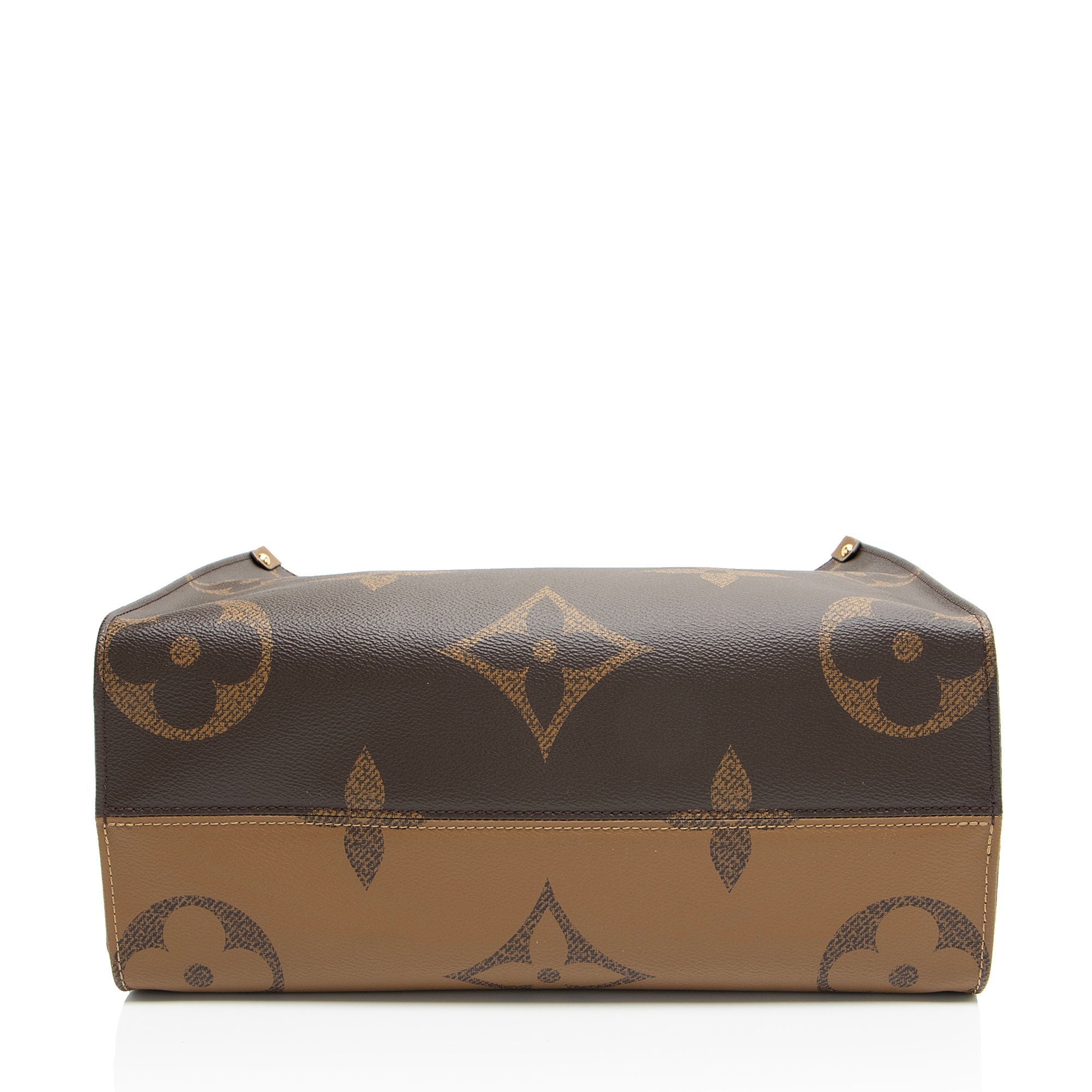 Louis Vuitton Giant Monogram Canvas Onthego MM Tote