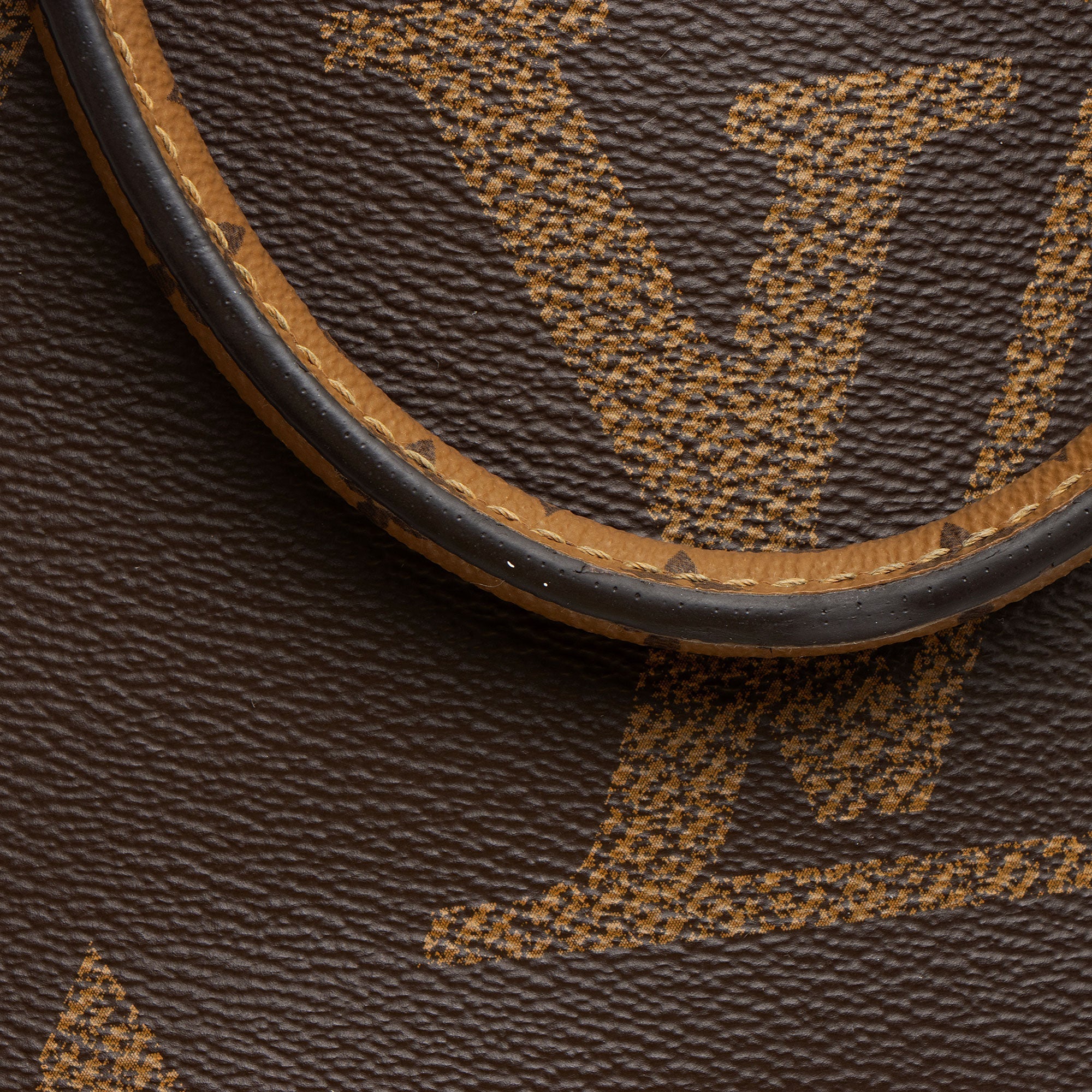 Louis Vuitton Giant Monogram Canvas Onthego MM Tote